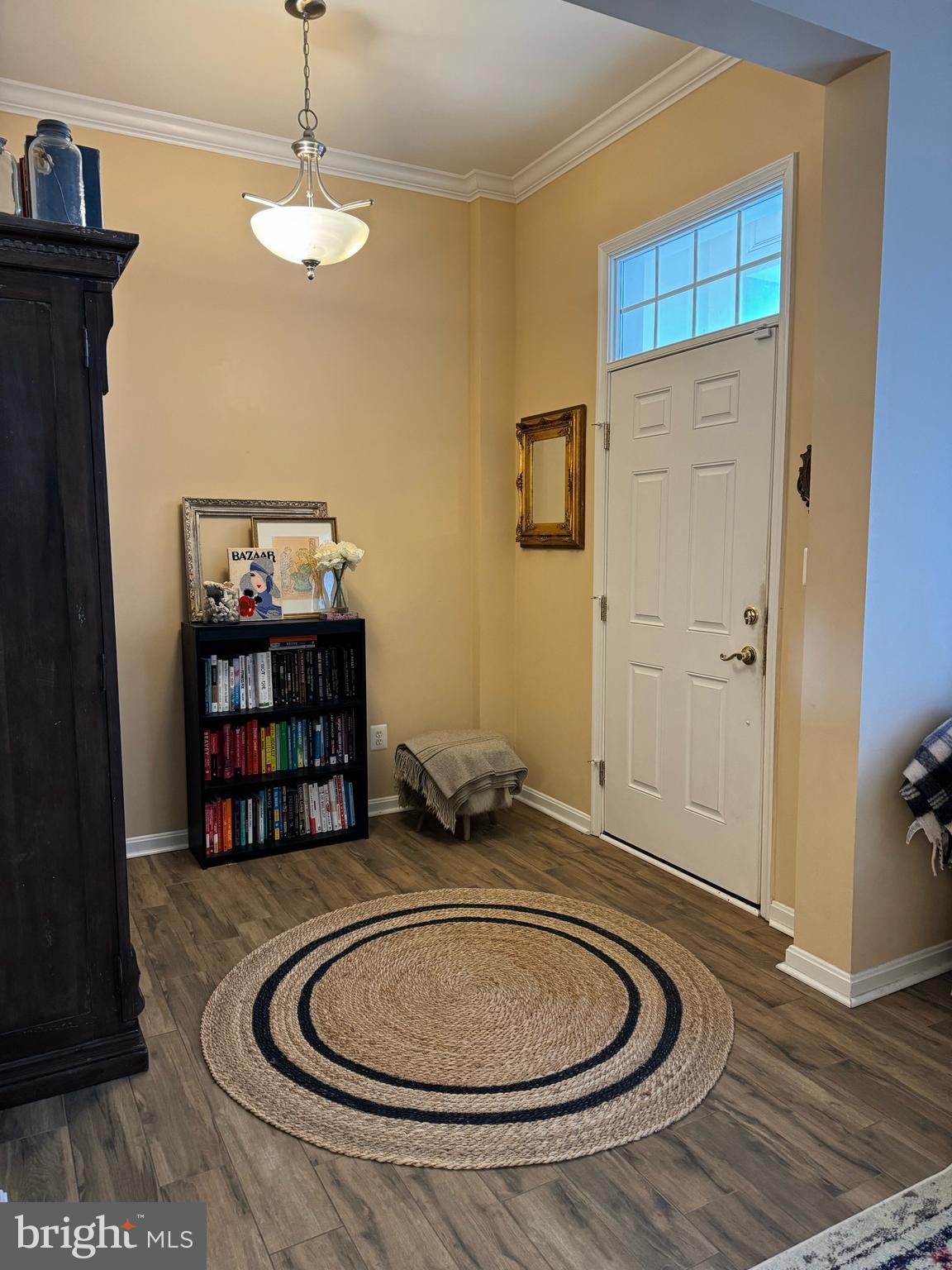 22949 FANSHAW SQUARE