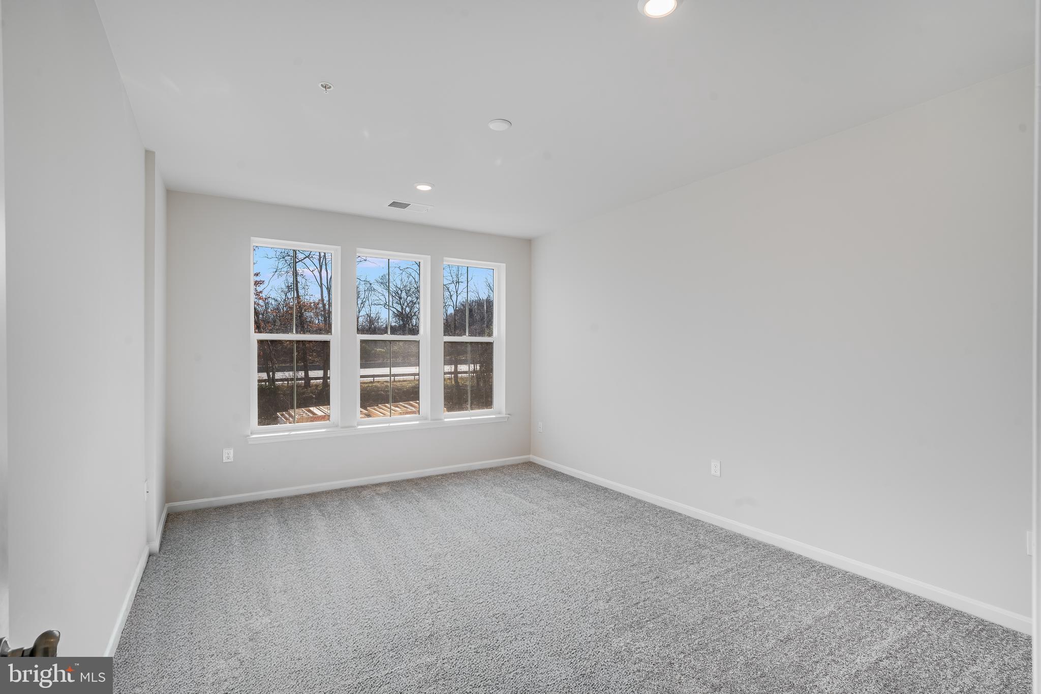 BEECHFIELD MANORS - Residential