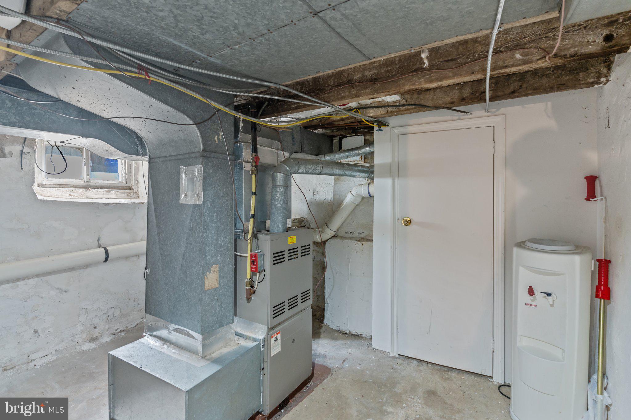 ROCKLEDGE - Residential Lease