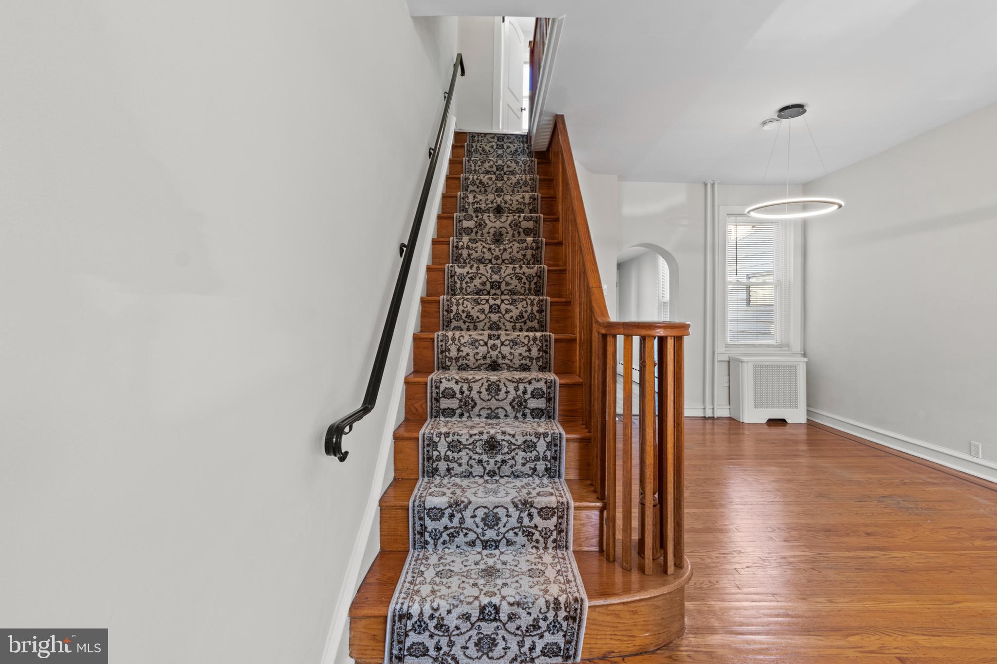 PORT RICHMOND - Residential Lease