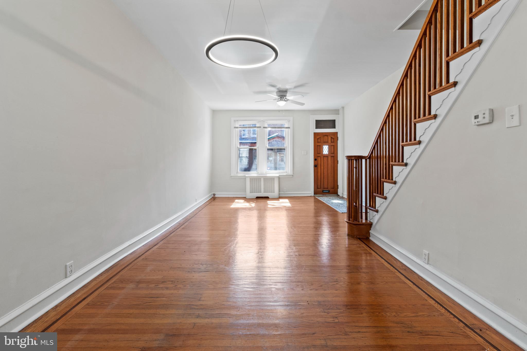 PORT RICHMOND - Residential Lease