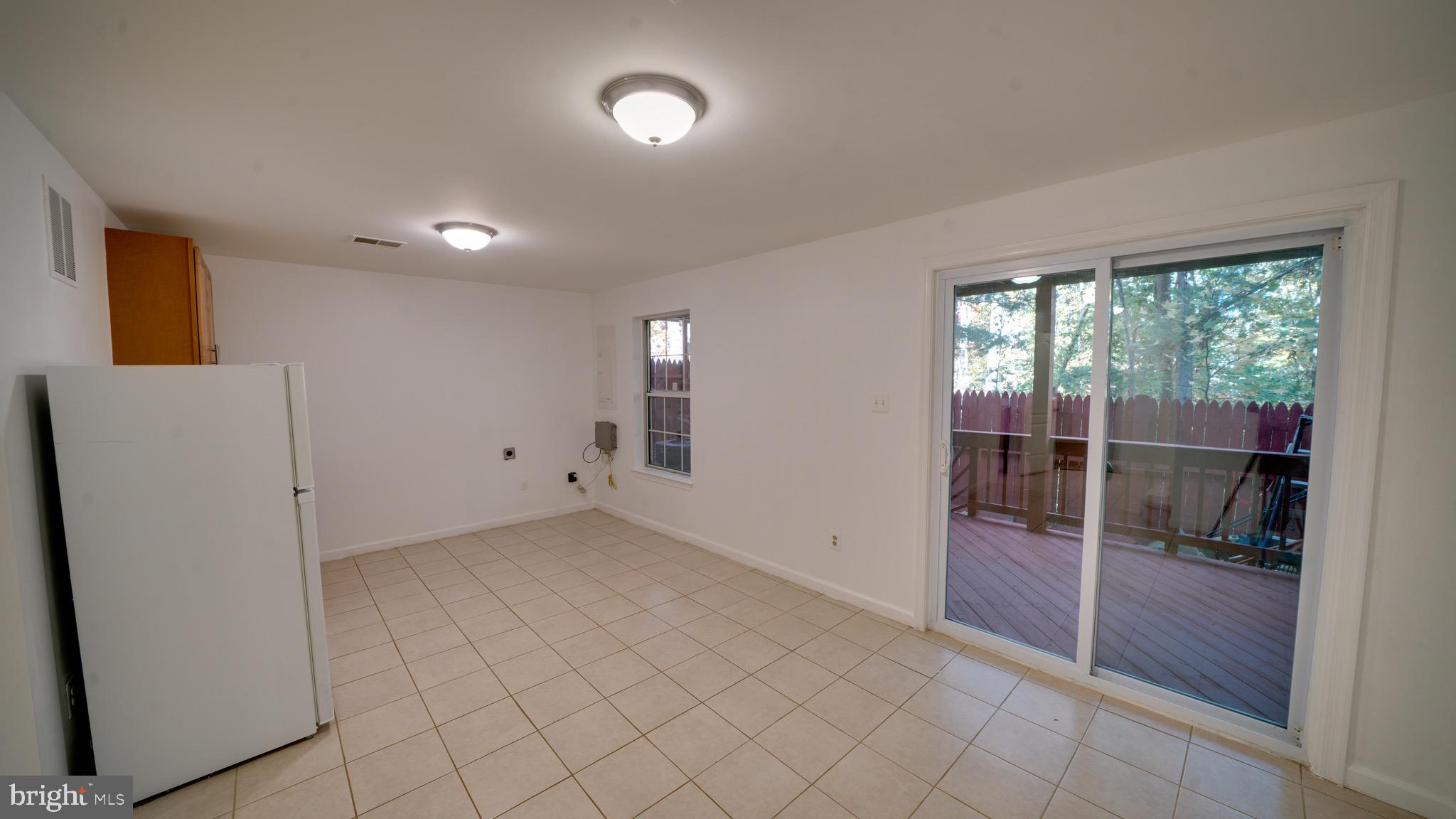 RIVER OAKS - Residential