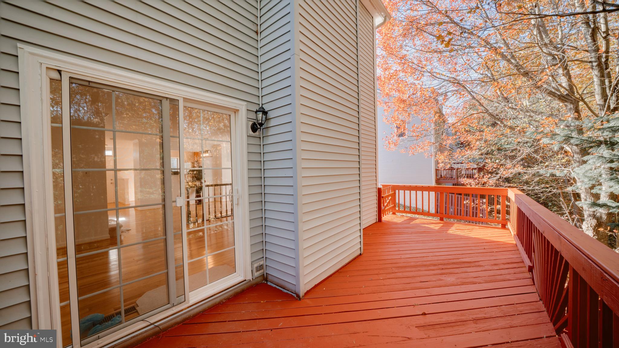 RIVER OAKS - Residential