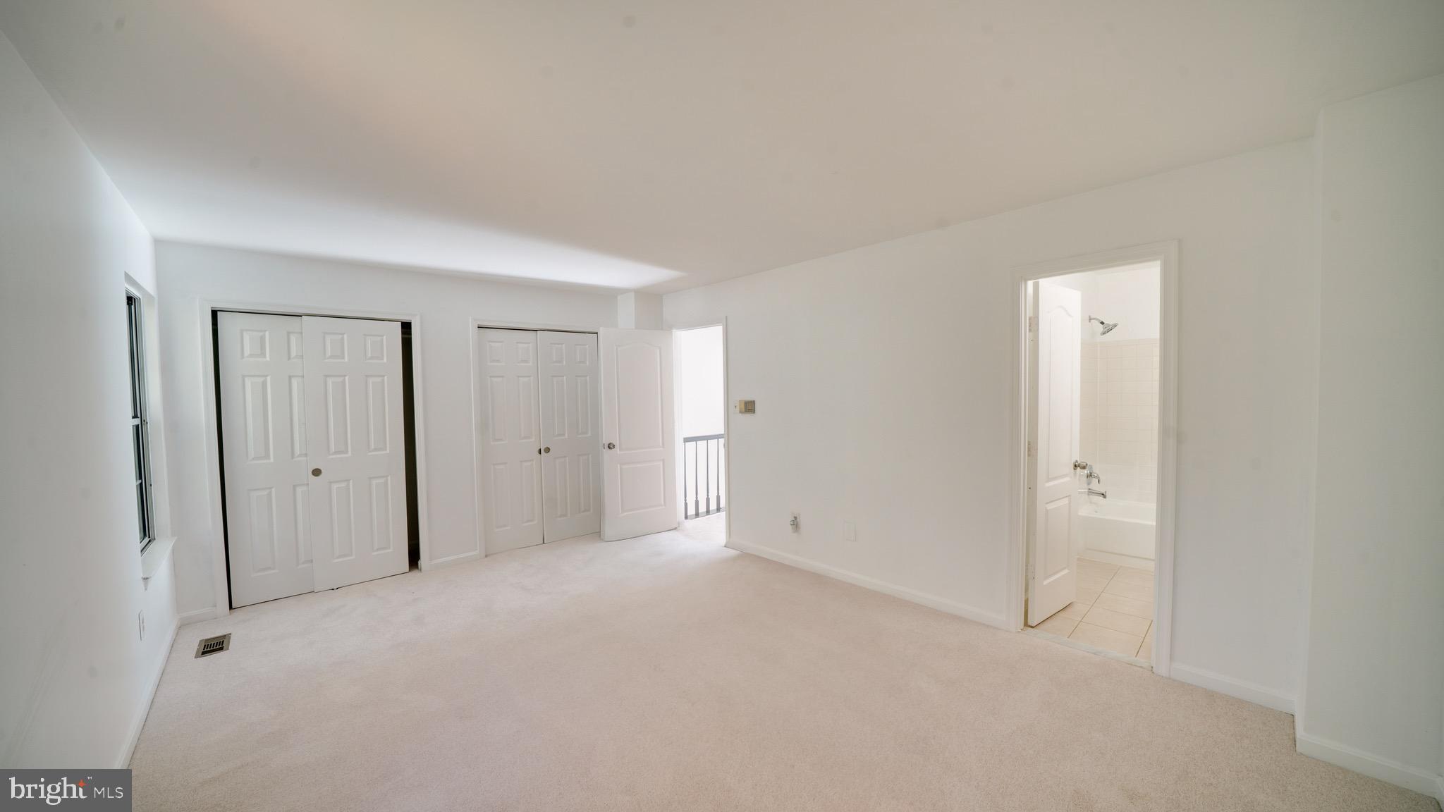 RIVER OAKS - Residential