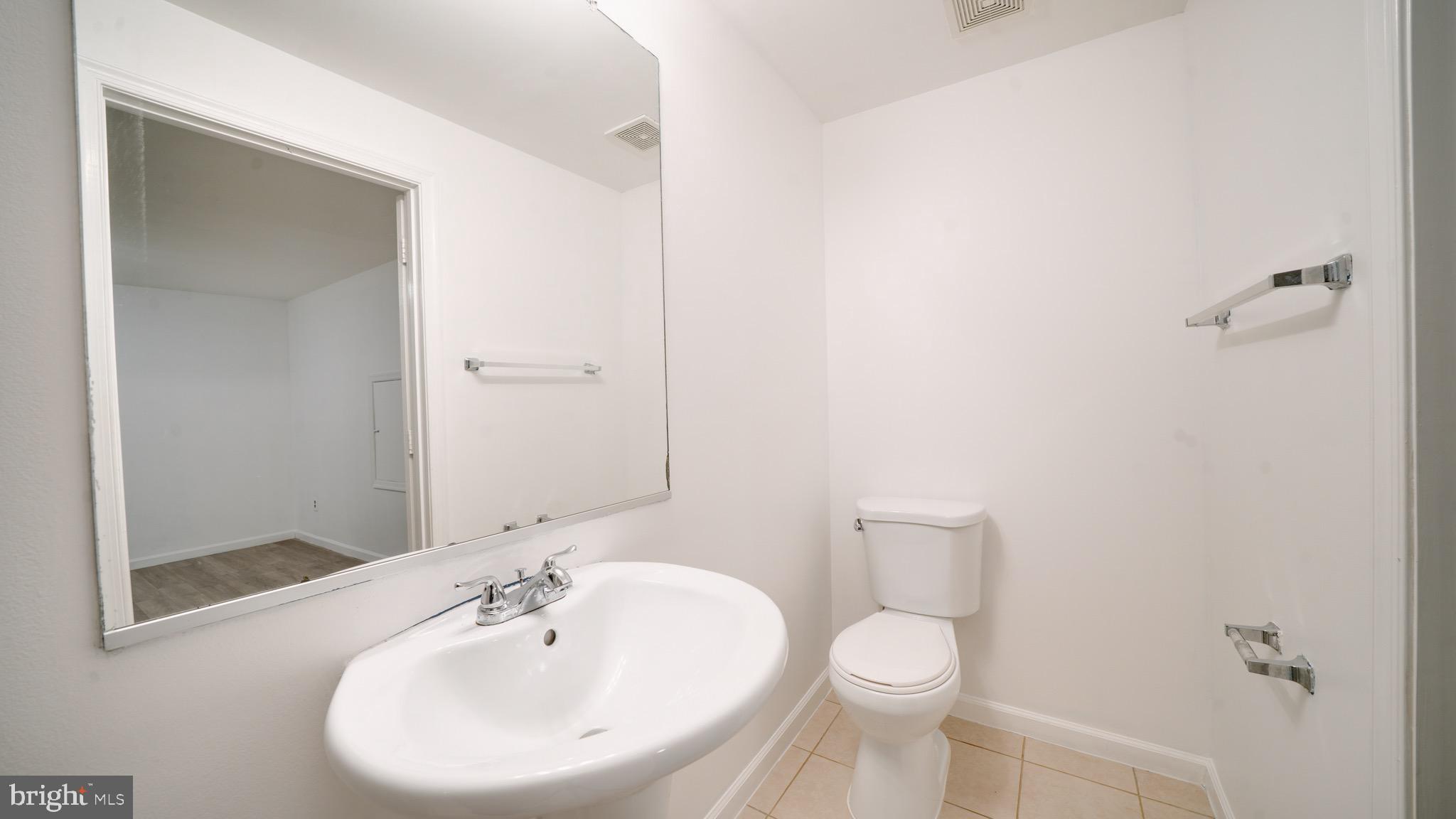 RIVER OAKS - Residential