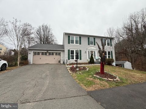 24 AURELIE DRIVE FREDERICKSBURG VA 22406