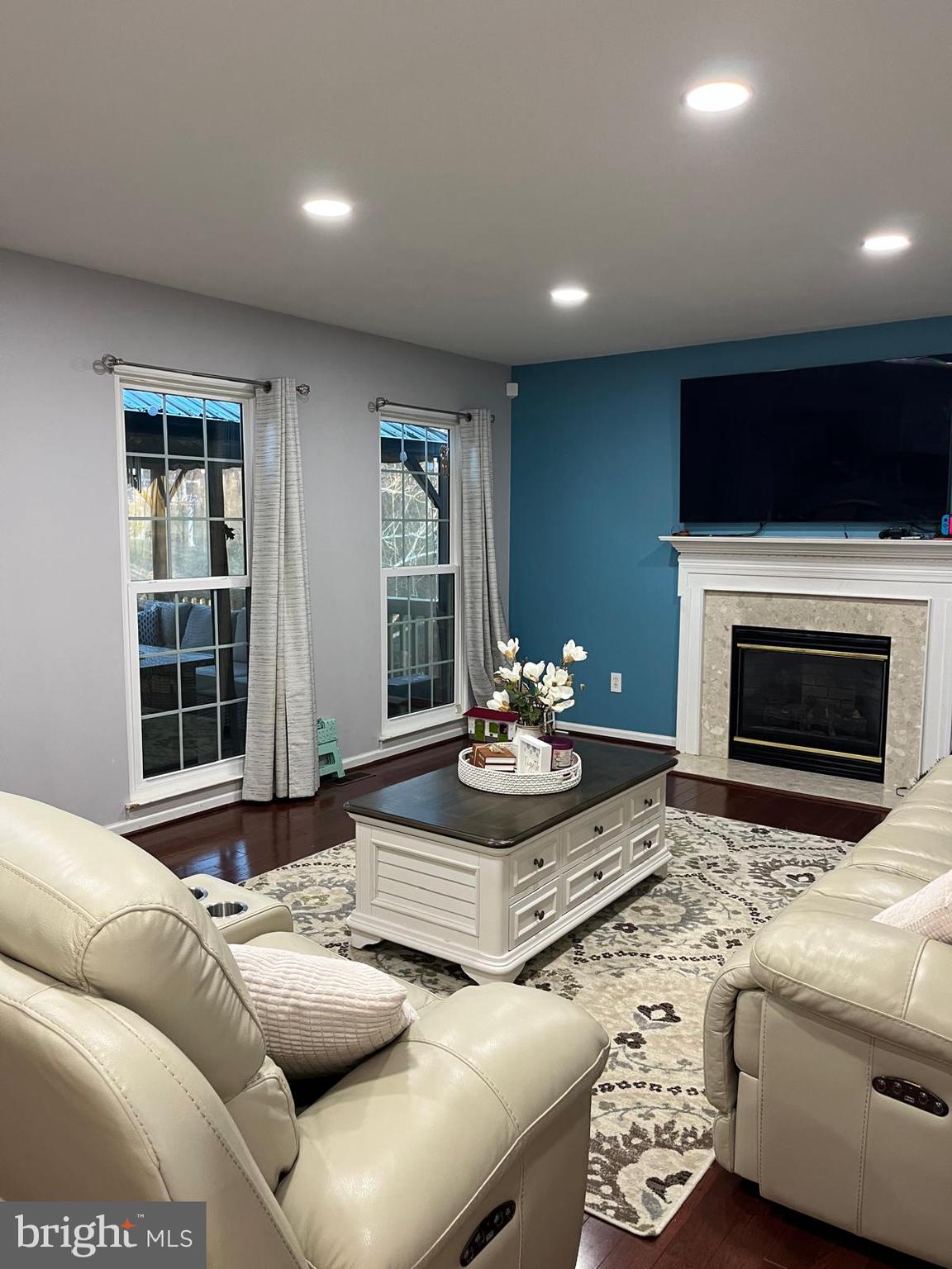 STAFFORD LAKES VILLAGE - Residential