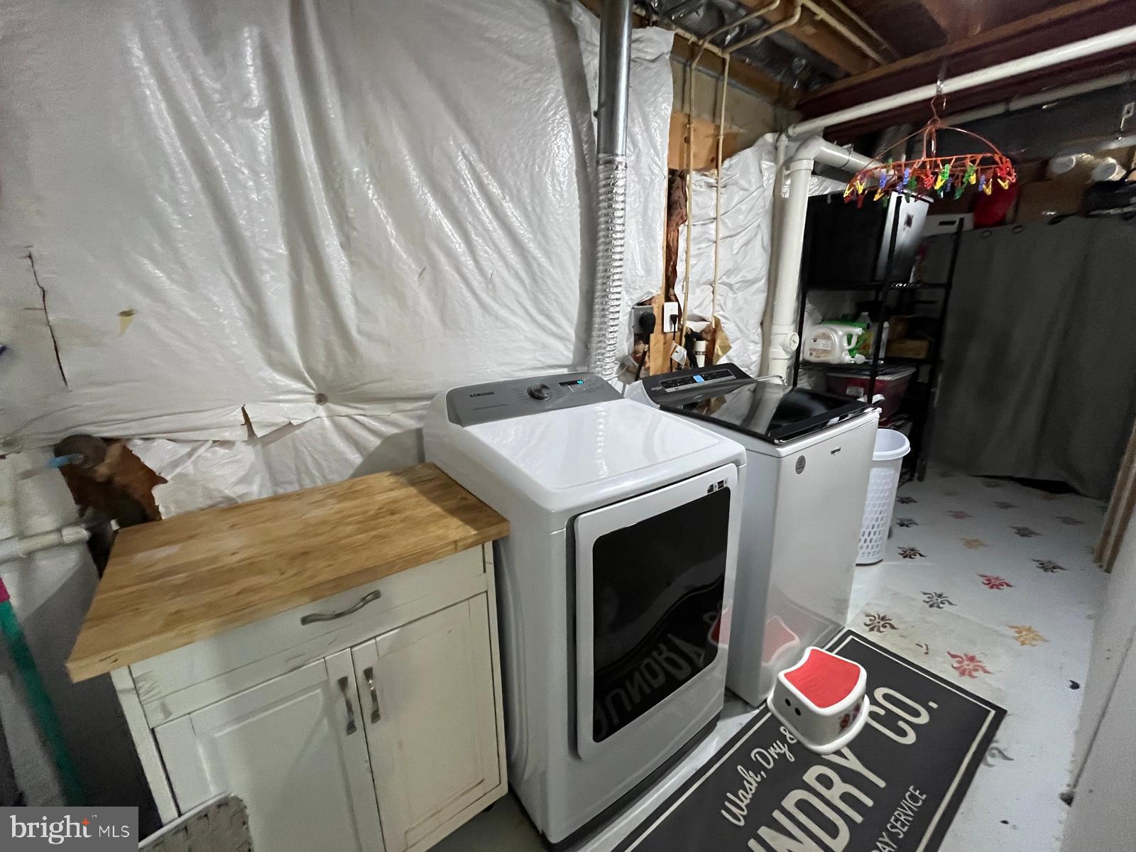 STAFFORD LAKES VILLAGE - Residential