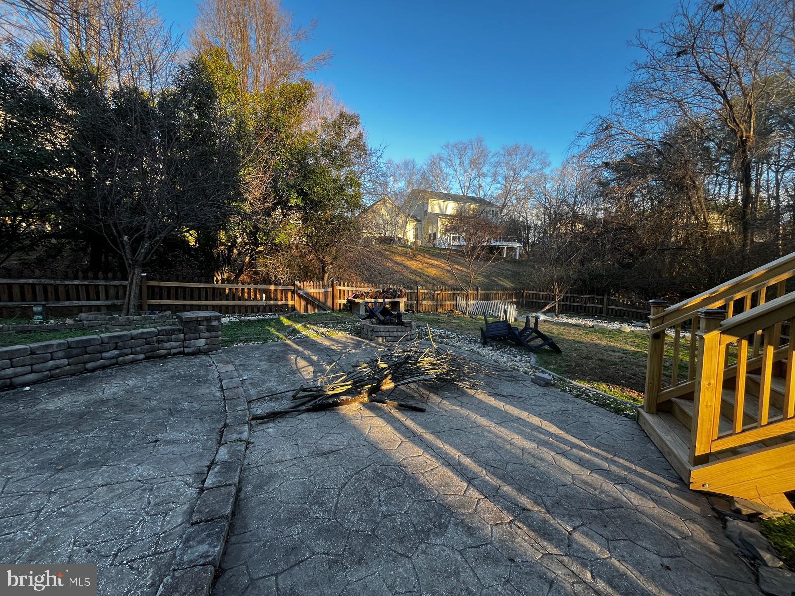 STAFFORD LAKES VILLAGE - Residential