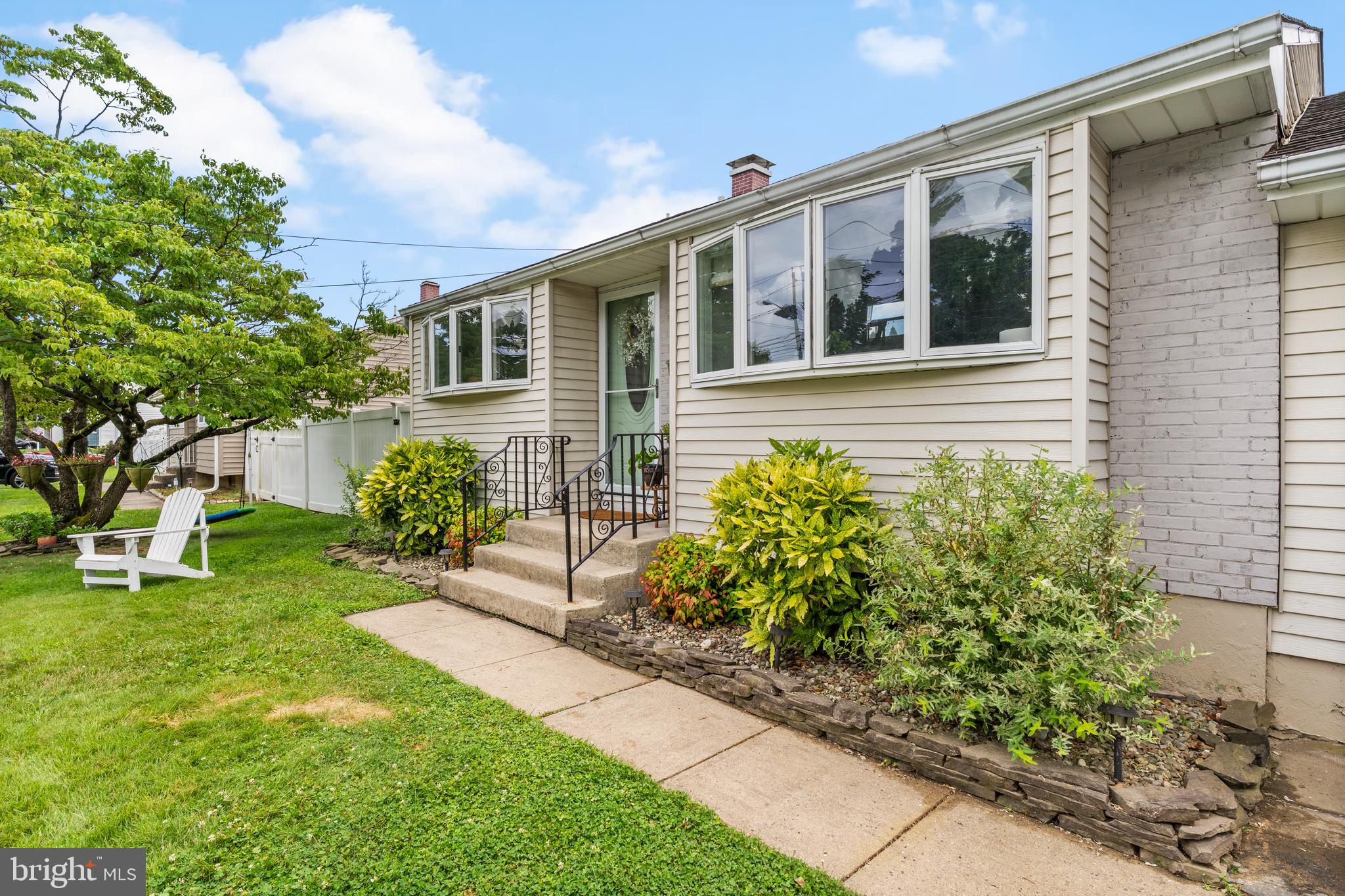 101 ELTON AVENUE