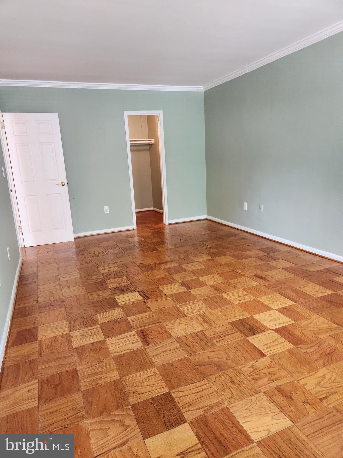 HAMLET HOUSE - Residential