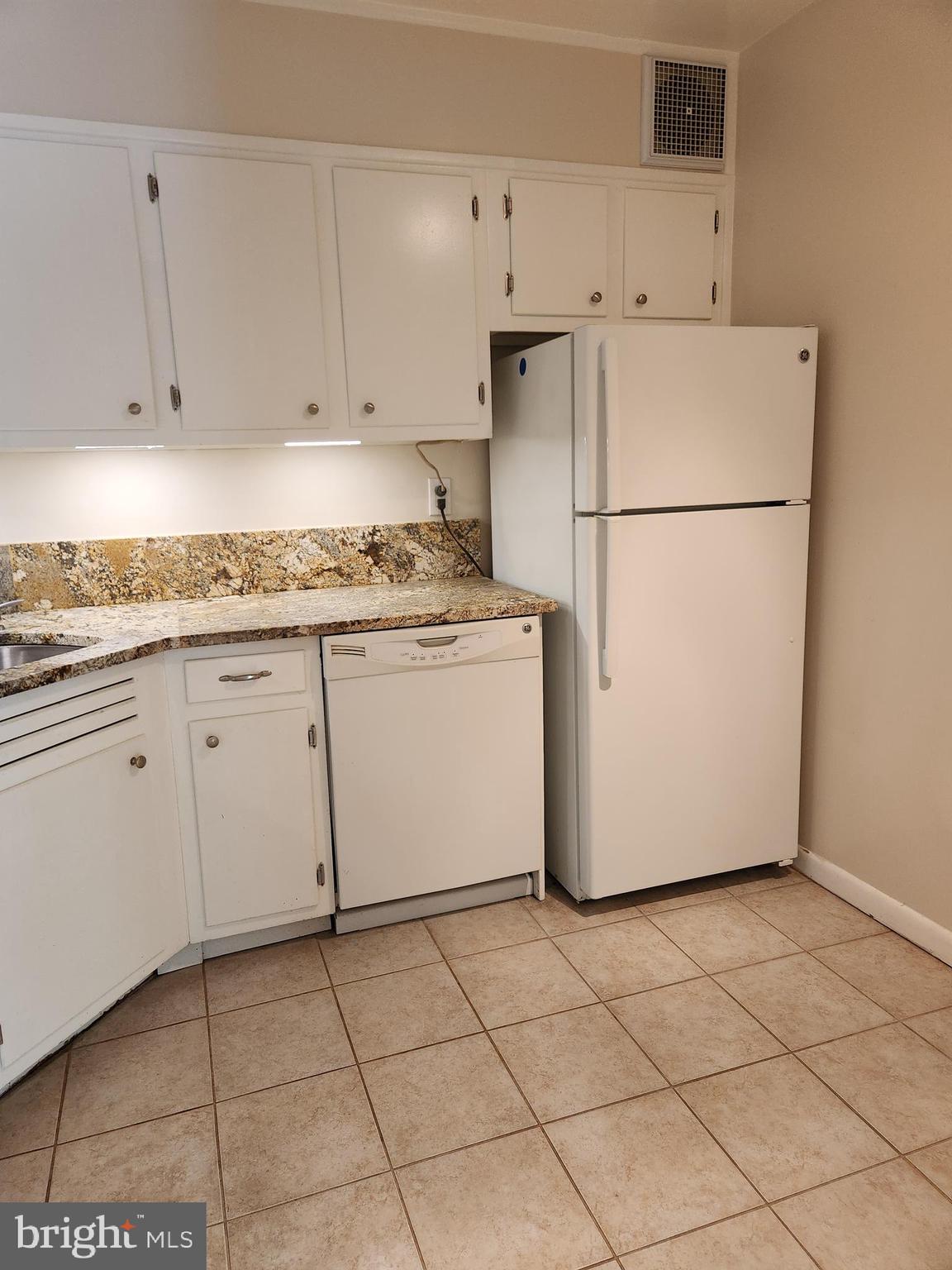 HAMLET HOUSE - Residential