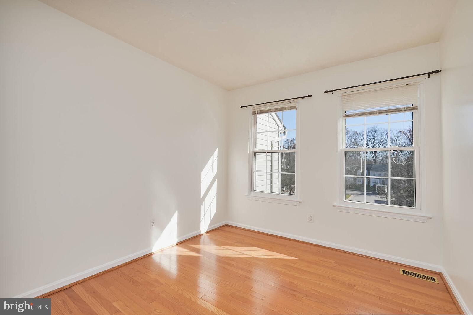 BOWLING BROOK FARMS - Residential Lease