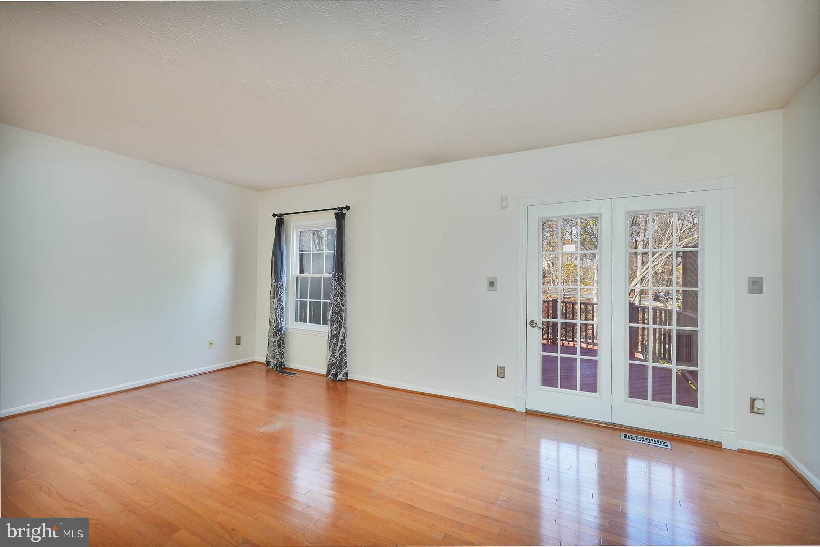 BOWLING BROOK FARMS - Residential Lease