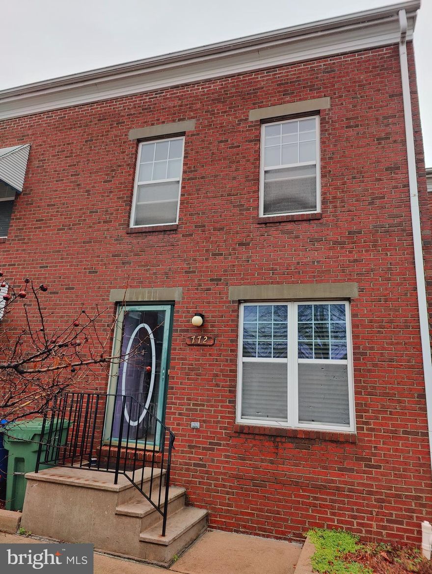 Great investment property adjacent to the University of Maryland Biotechnology area downtown Baltimore.  1999 build with 3BR 2 BAs.  Tucked away street with many long term residents.  "AS IS" condition offers.