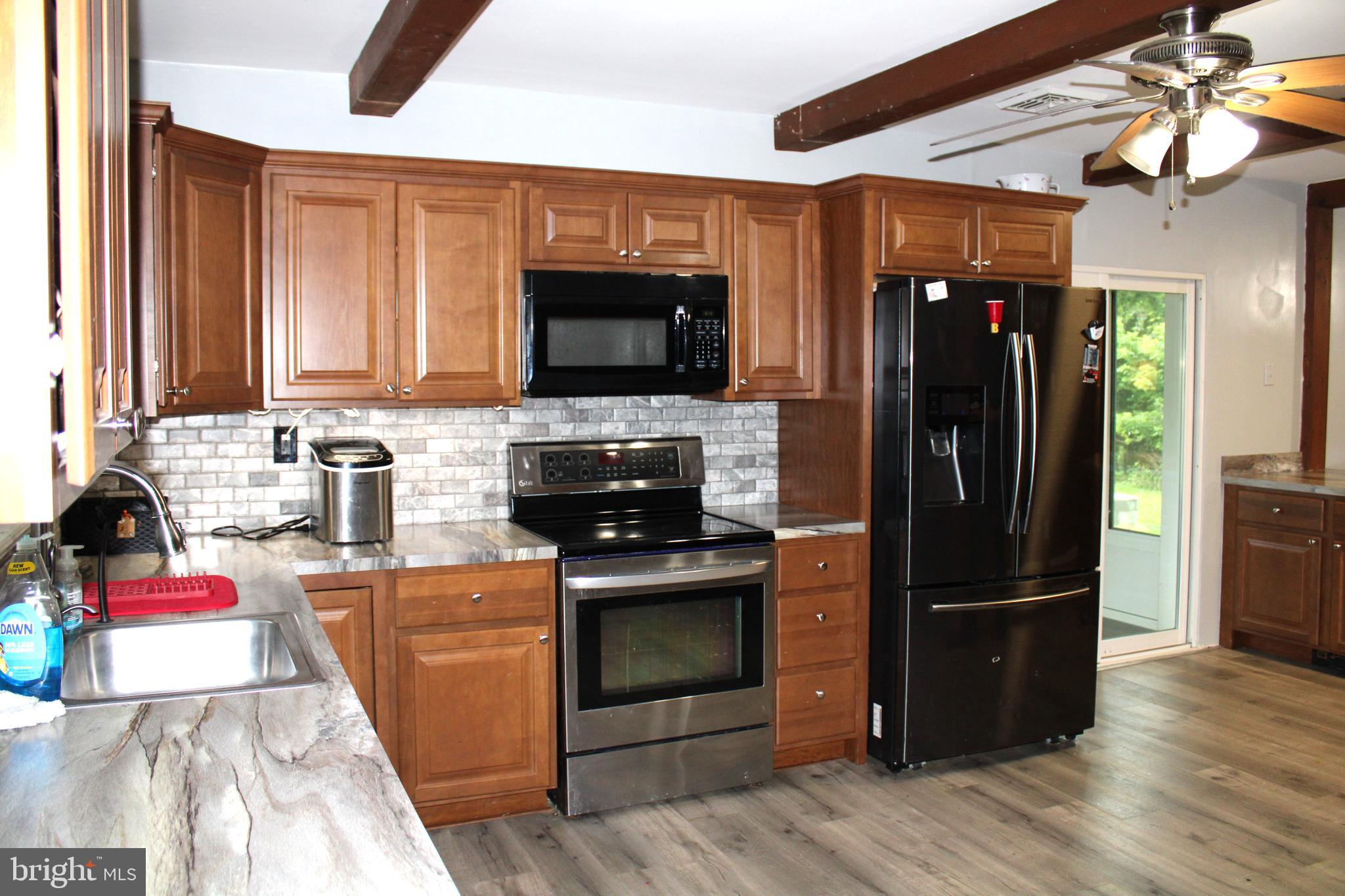 1025 WILMINGTON PIKE