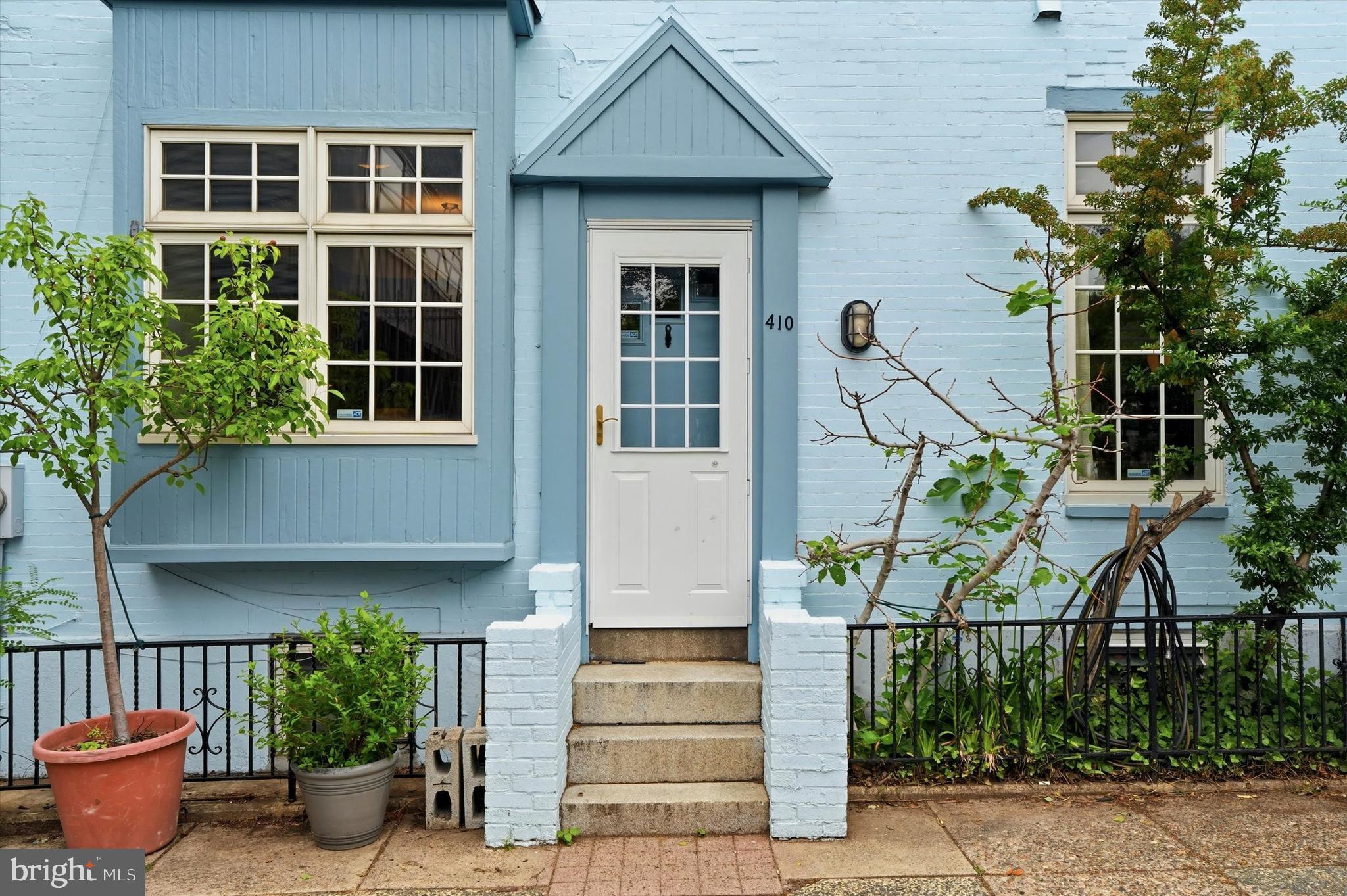 410 S 25TH STREET
