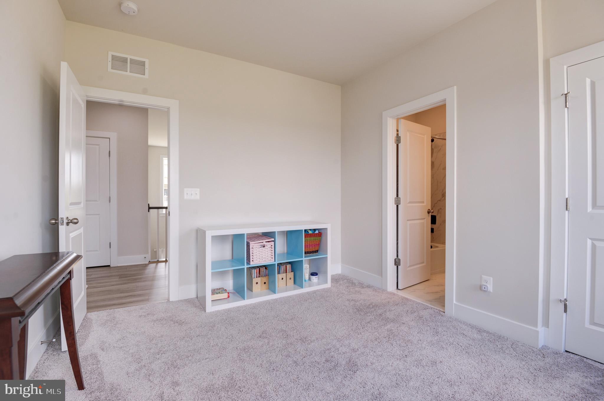 HARTLAND - Residential