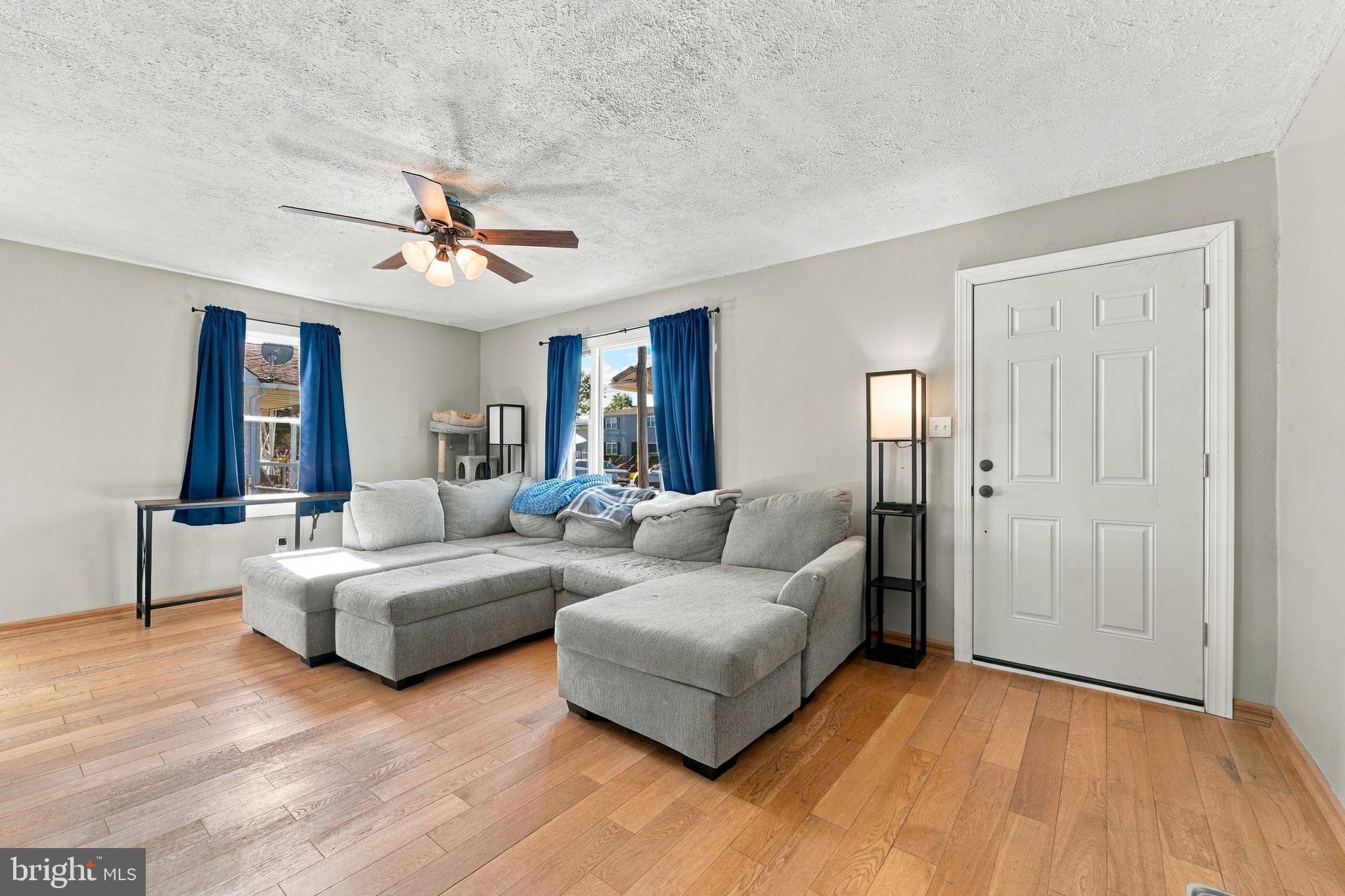 8 PANCOAST BOULEVARD