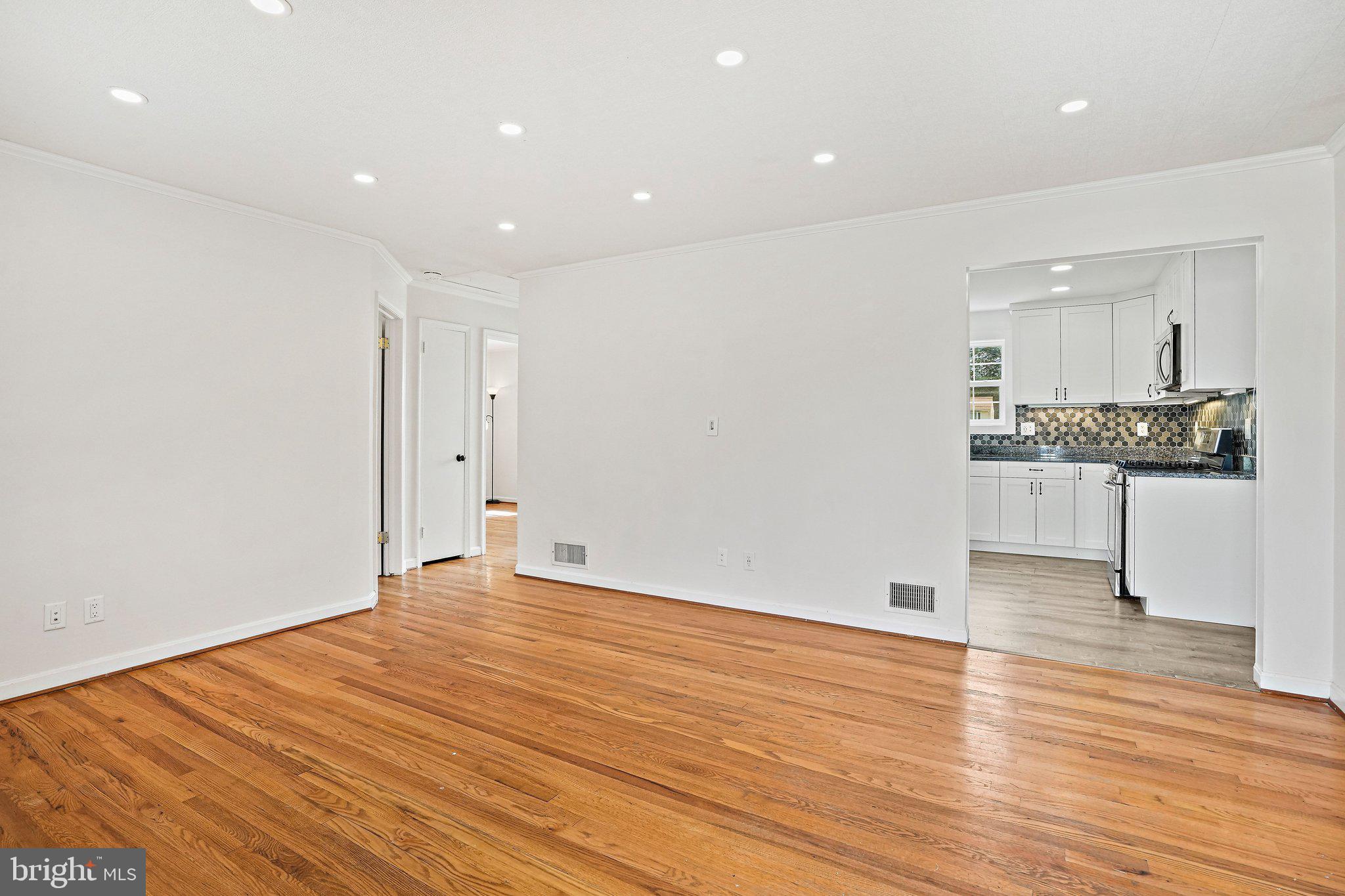 BERWYN HEIGHTS - Residential