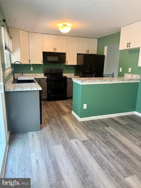 STONEYBROOKE VILLAGE - Residential Lease