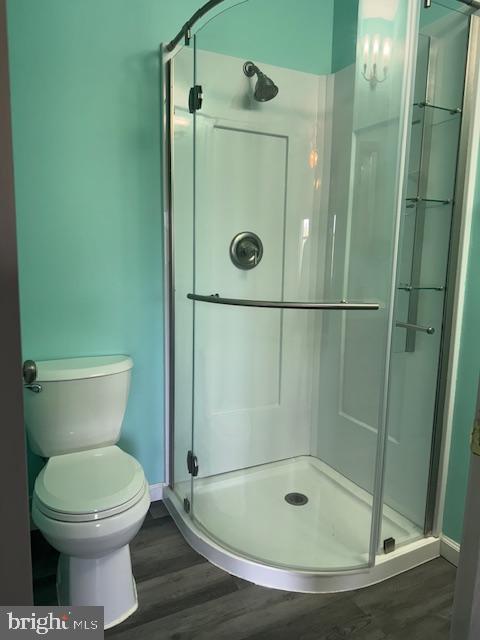 STONEYBROOKE VILLAGE - Residential Lease