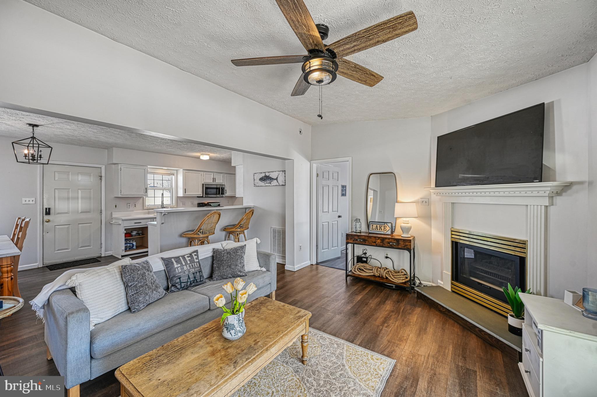 SOUTHWIND SHORES - Residential