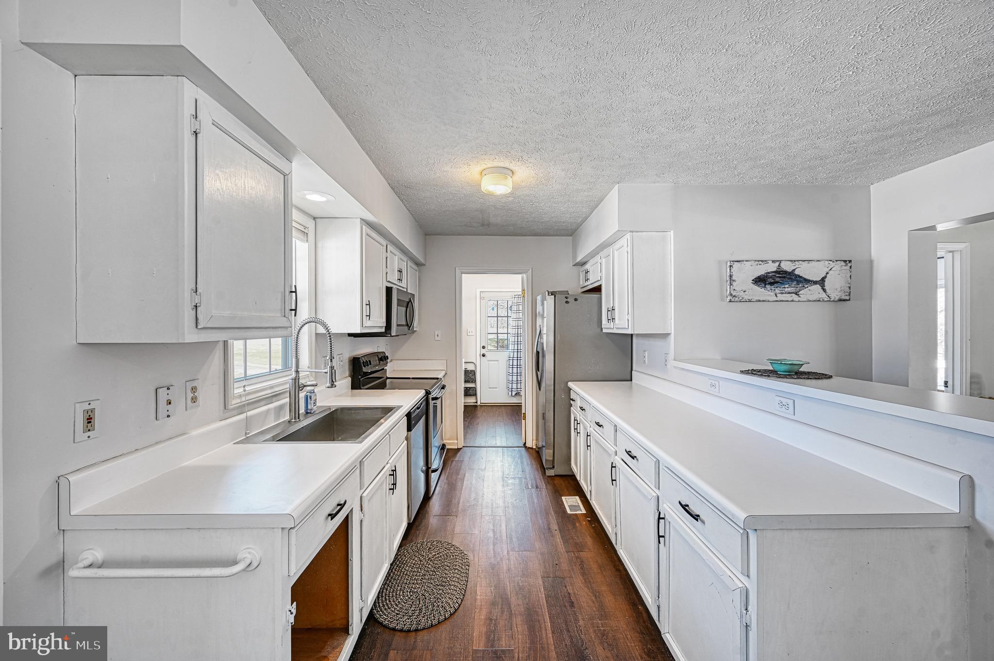 SOUTHWIND SHORES - Residential