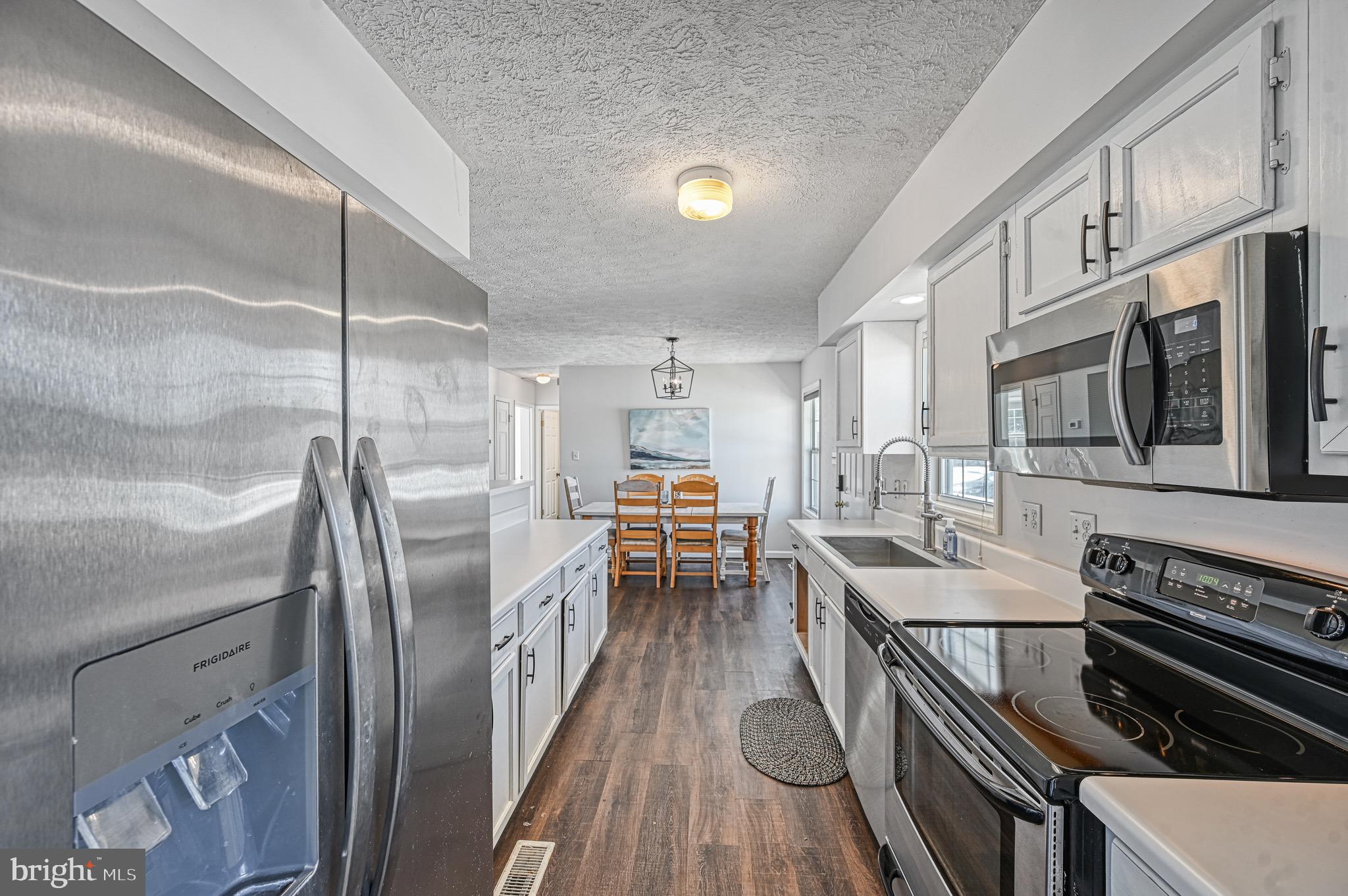 SOUTHWIND SHORES - Residential