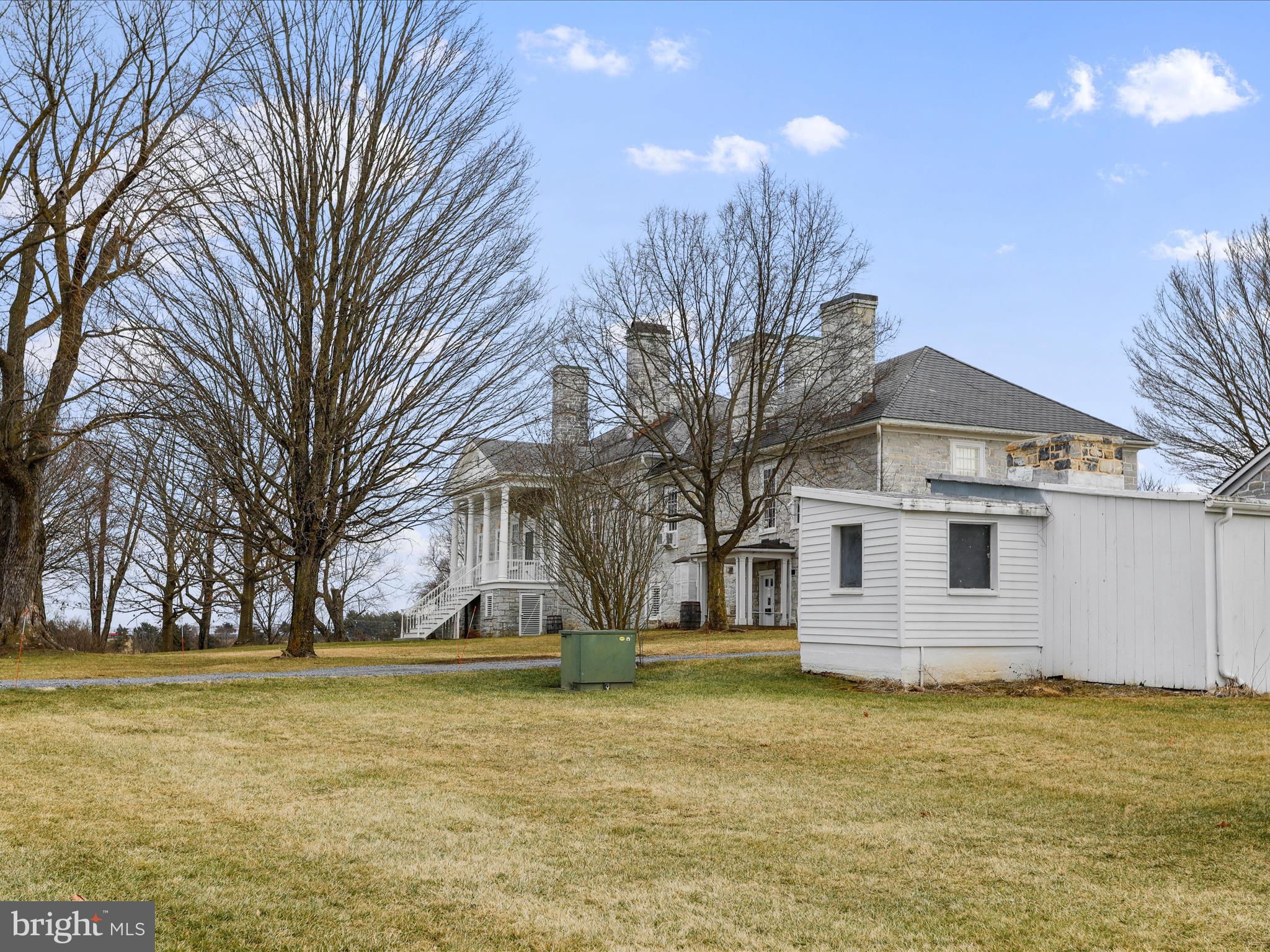 JACKSONS MEADOW - Residential