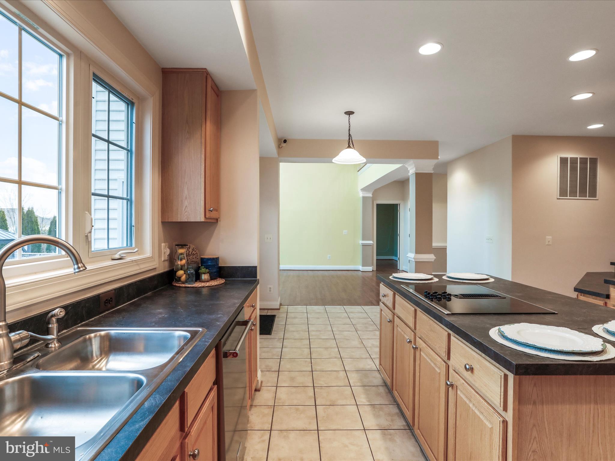 JACKSONS MEADOW - Residential