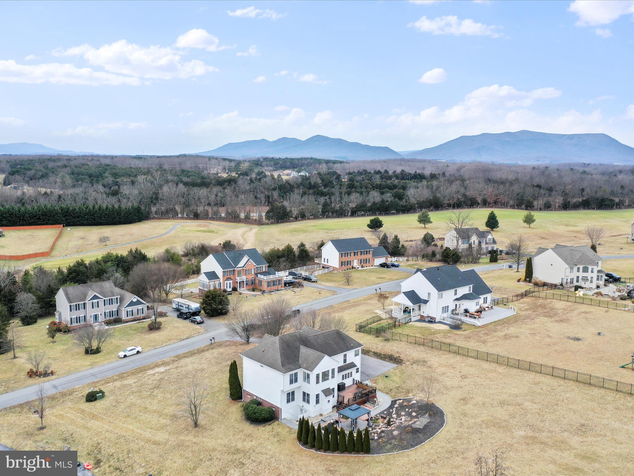 JACKSONS MEADOW - Residential