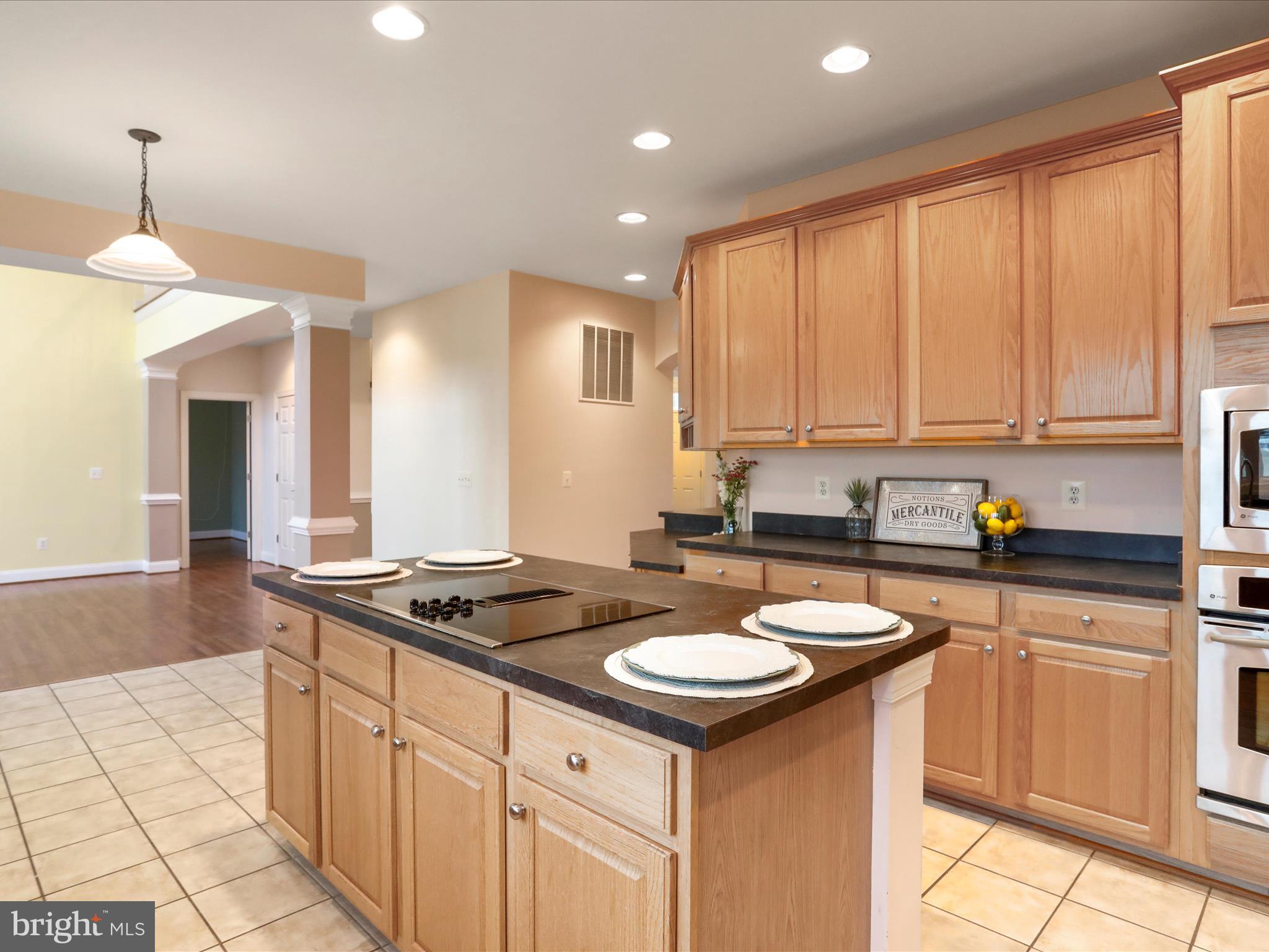 JACKSONS MEADOW - Residential