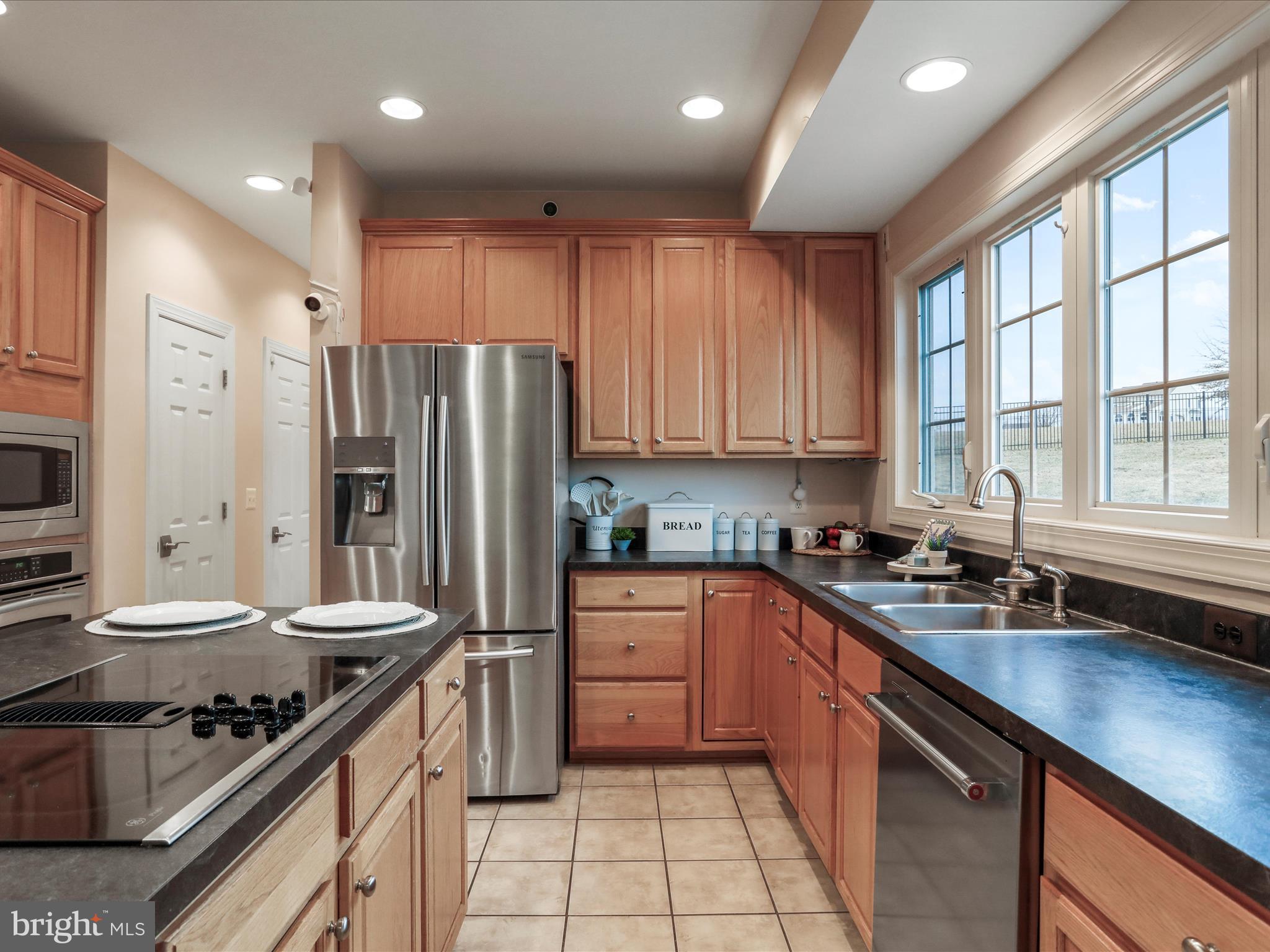 JACKSONS MEADOW - Residential