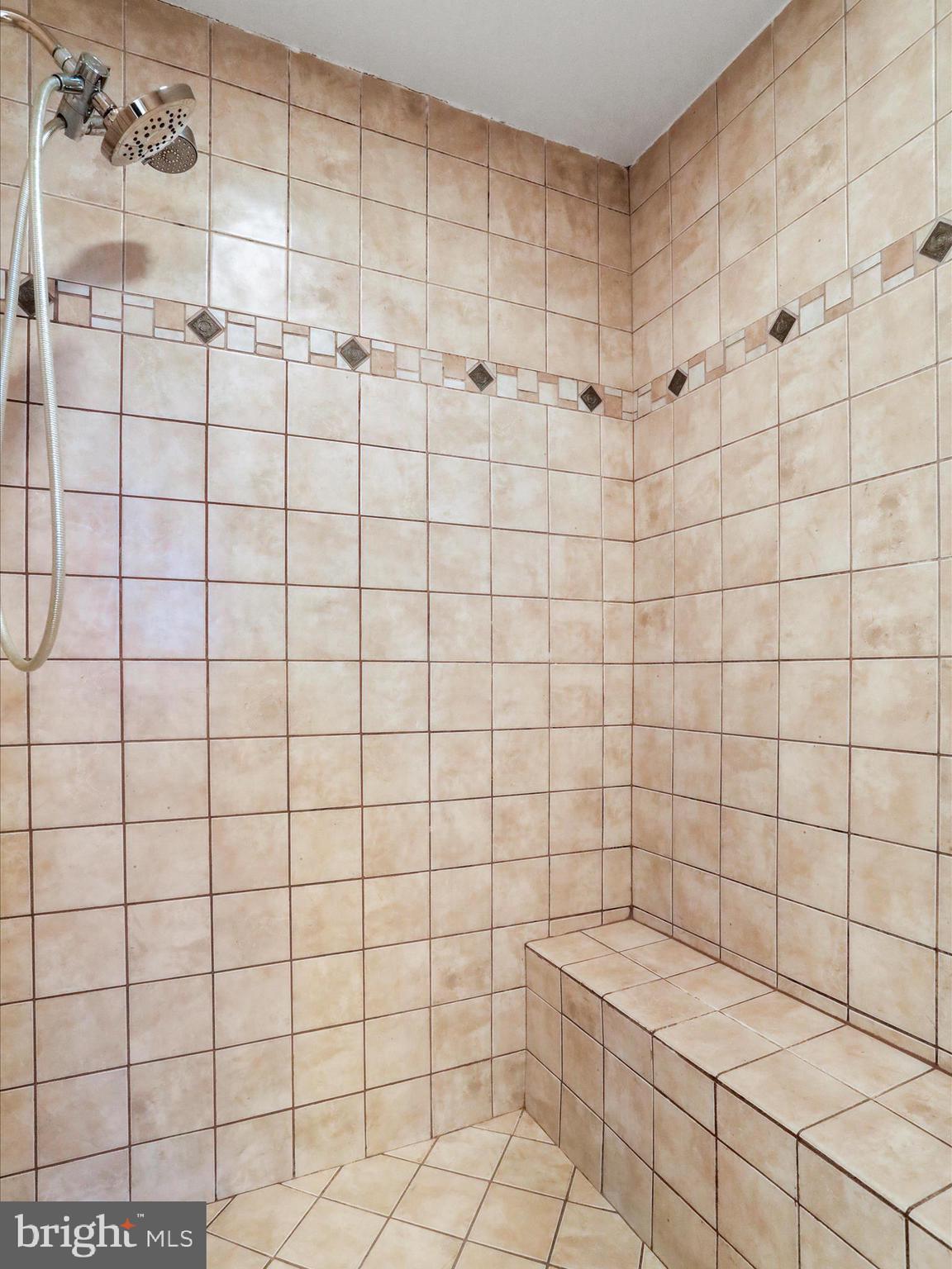 JACKSONS MEADOW - Residential