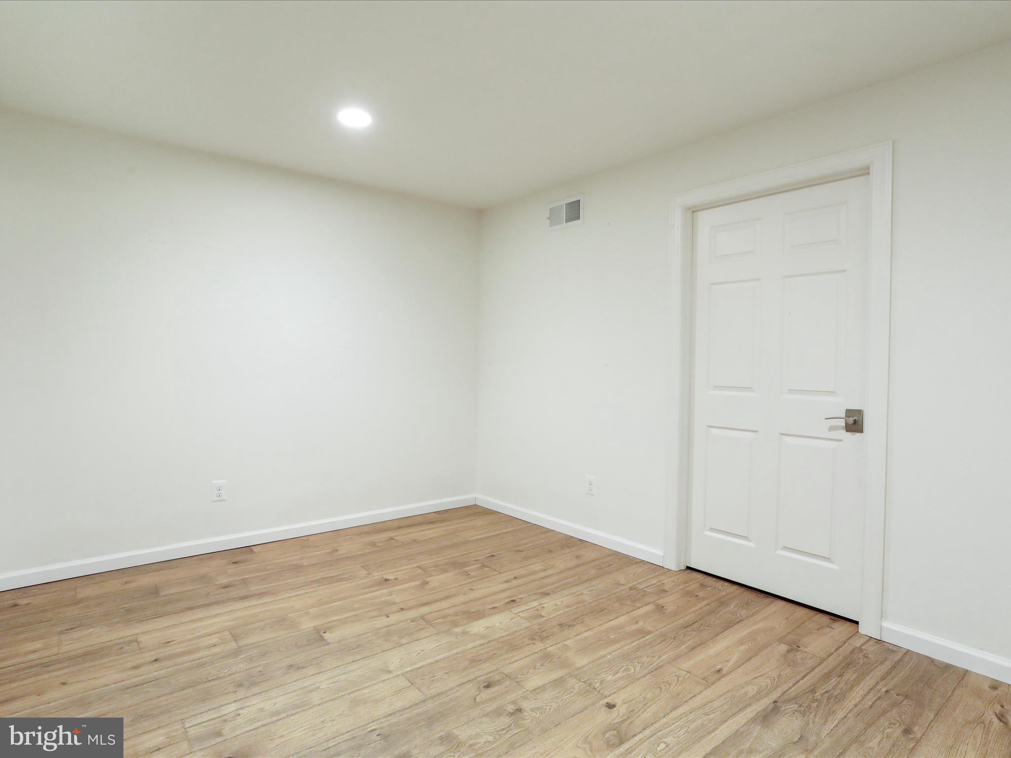 JACKSONS MEADOW - Residential