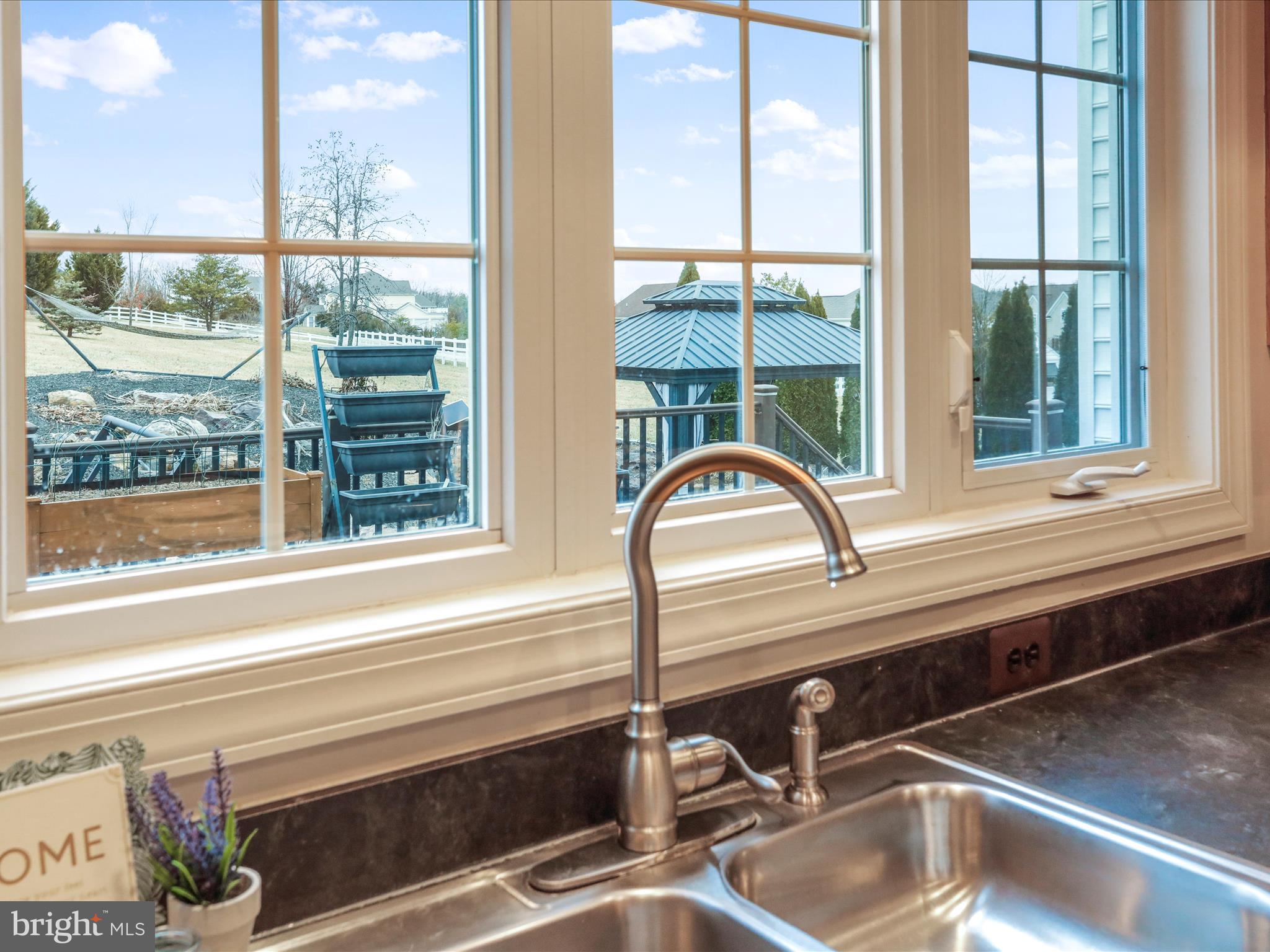 JACKSONS MEADOW - Residential