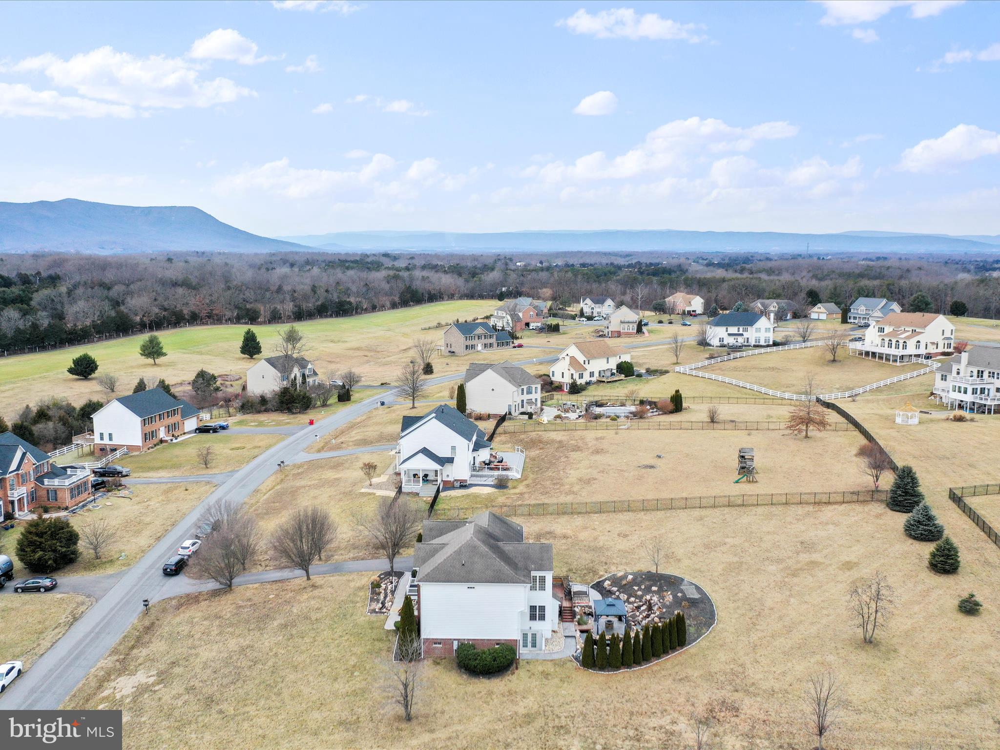 JACKSONS MEADOW - Residential
