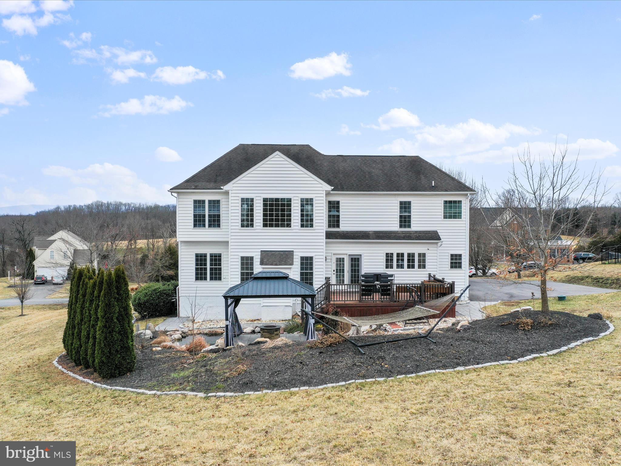 JACKSONS MEADOW - Residential