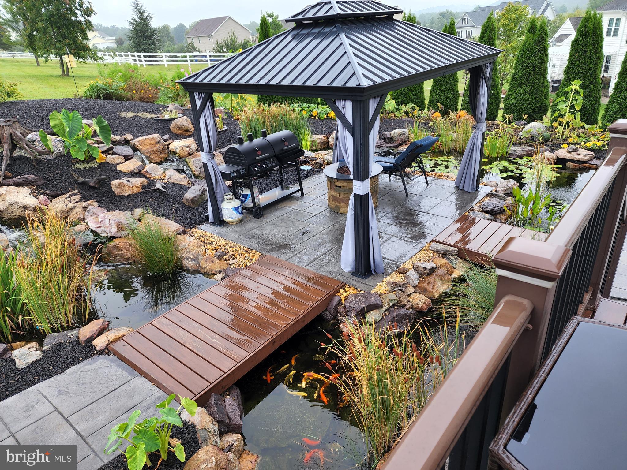 JACKSONS MEADOW - Residential