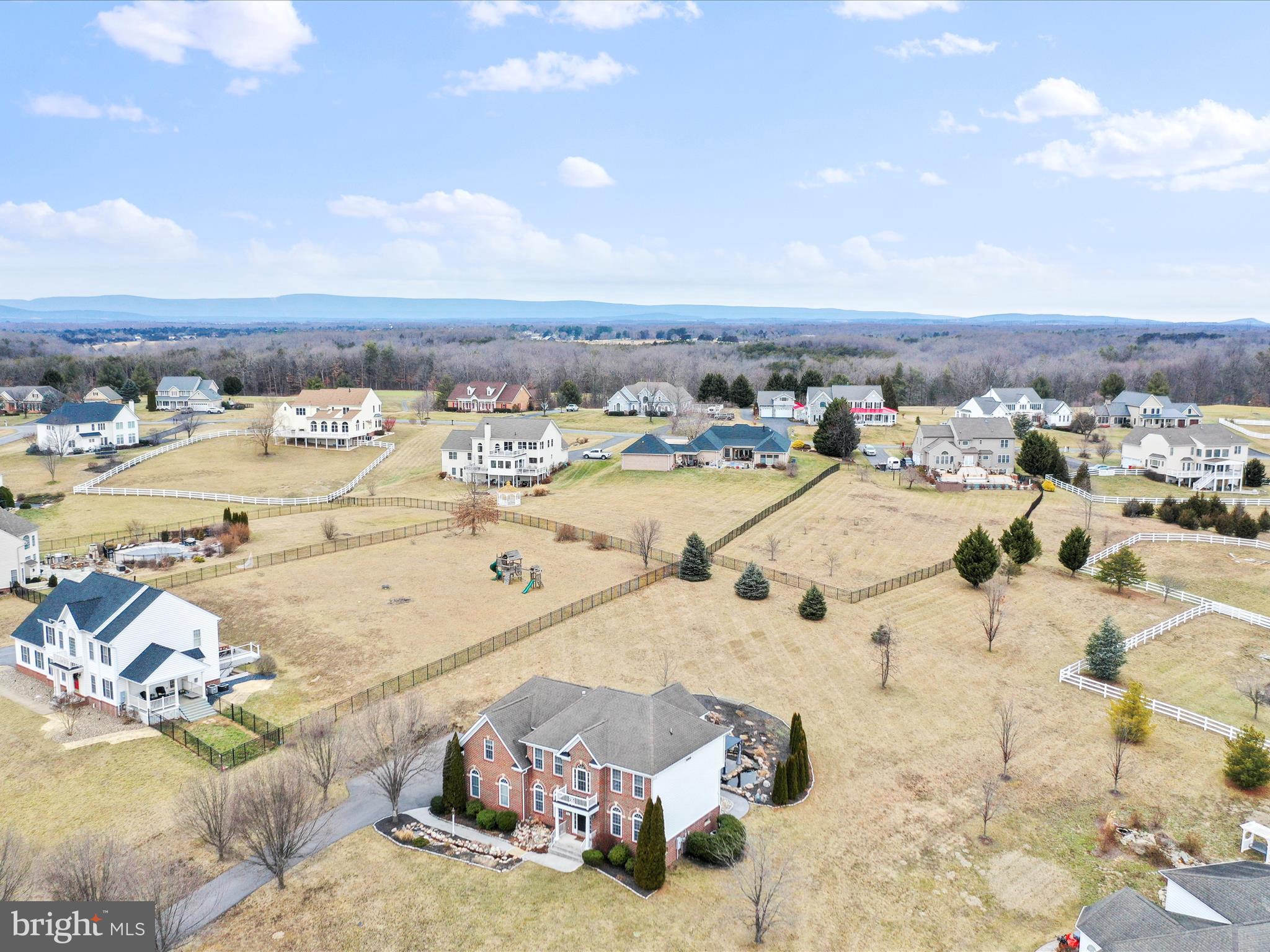 JACKSONS MEADOW - Residential