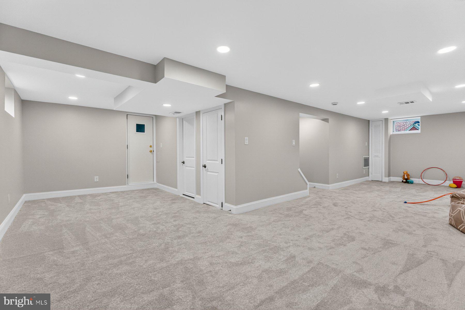 HILTON - Residential