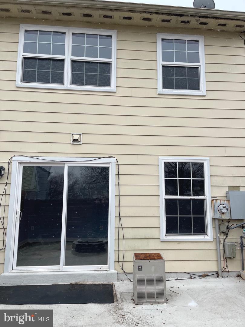 WILLOWBROOK - Residential Lease