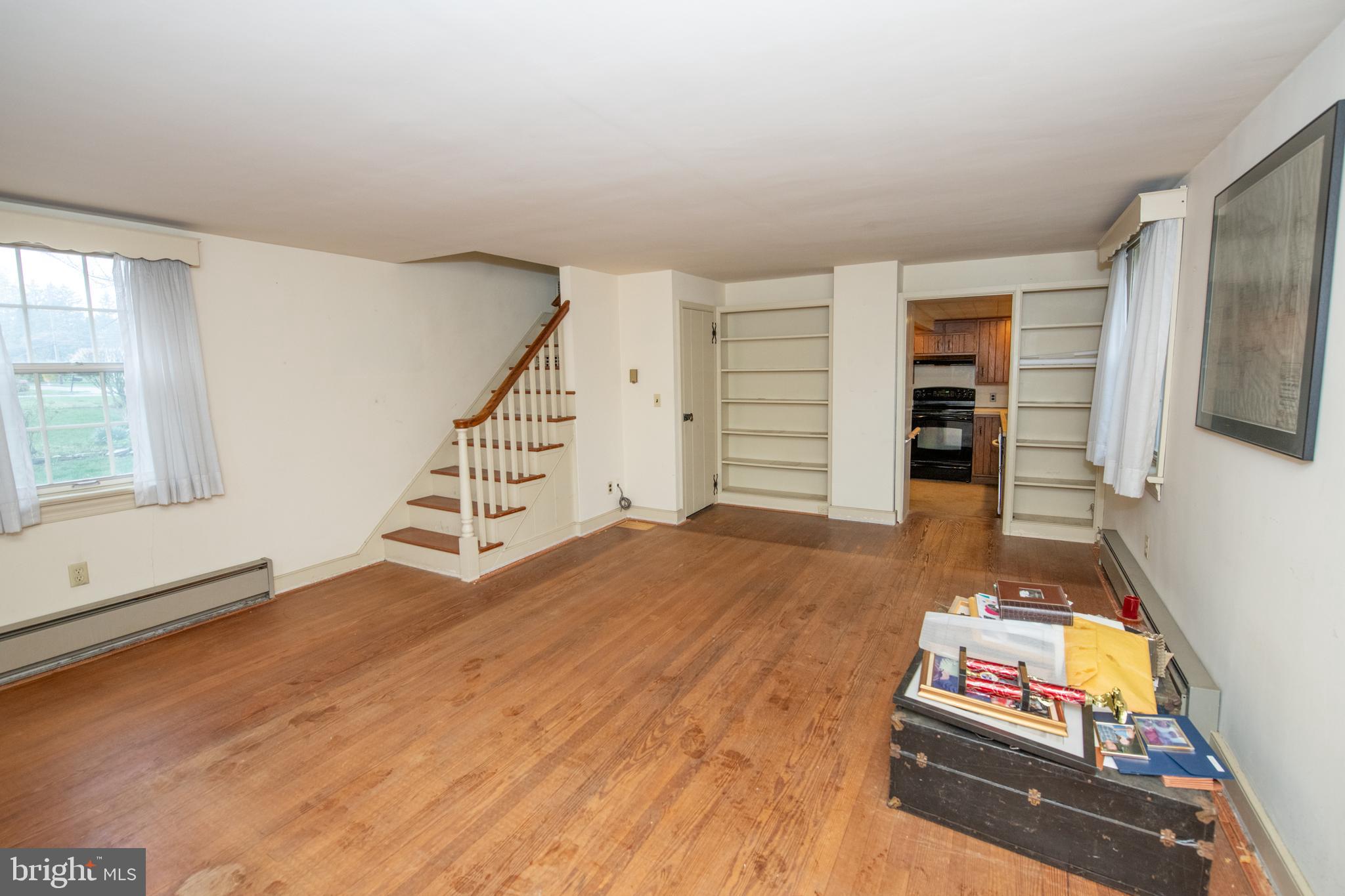 HIDDEN CREEK - Residential