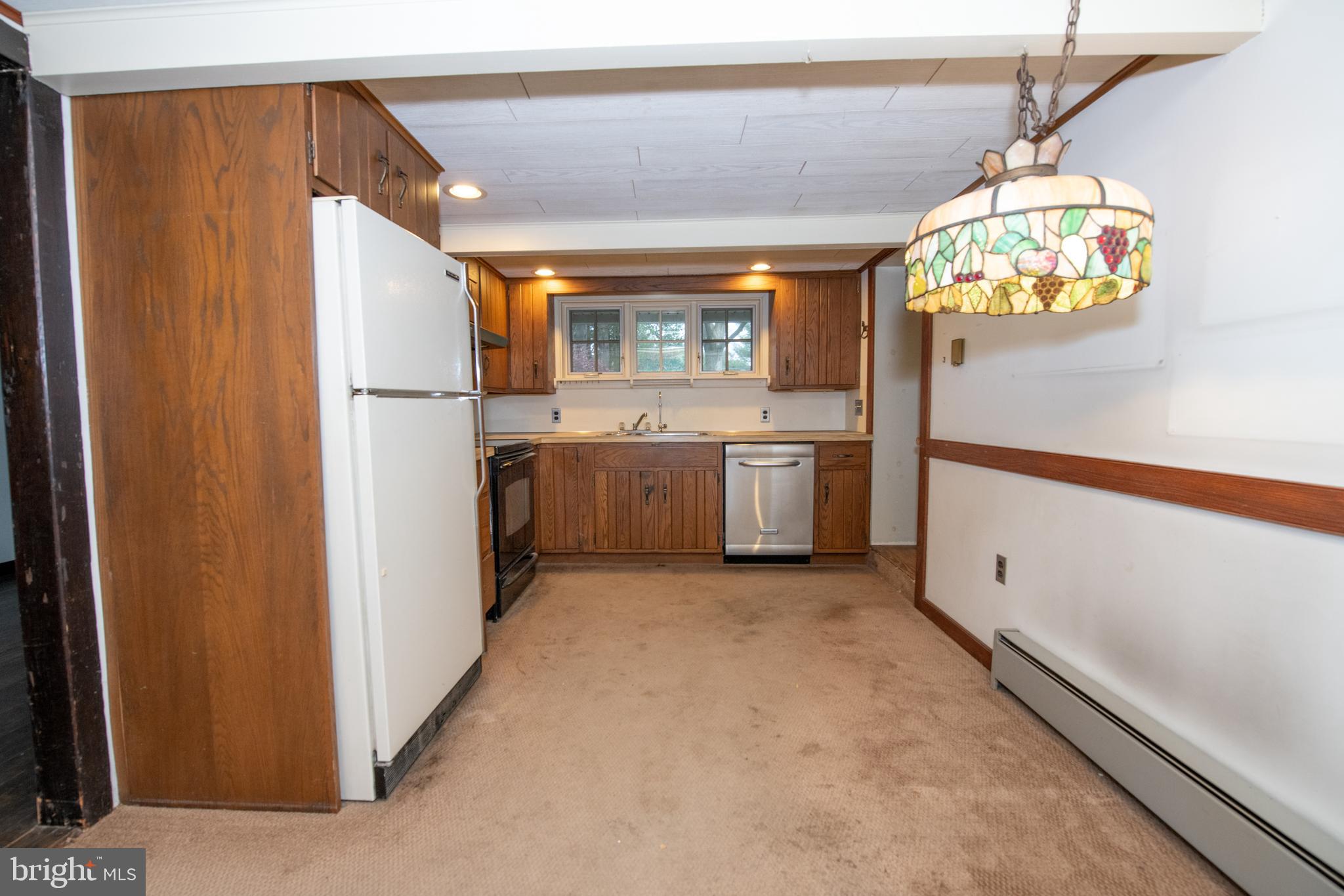 HIDDEN CREEK - Residential