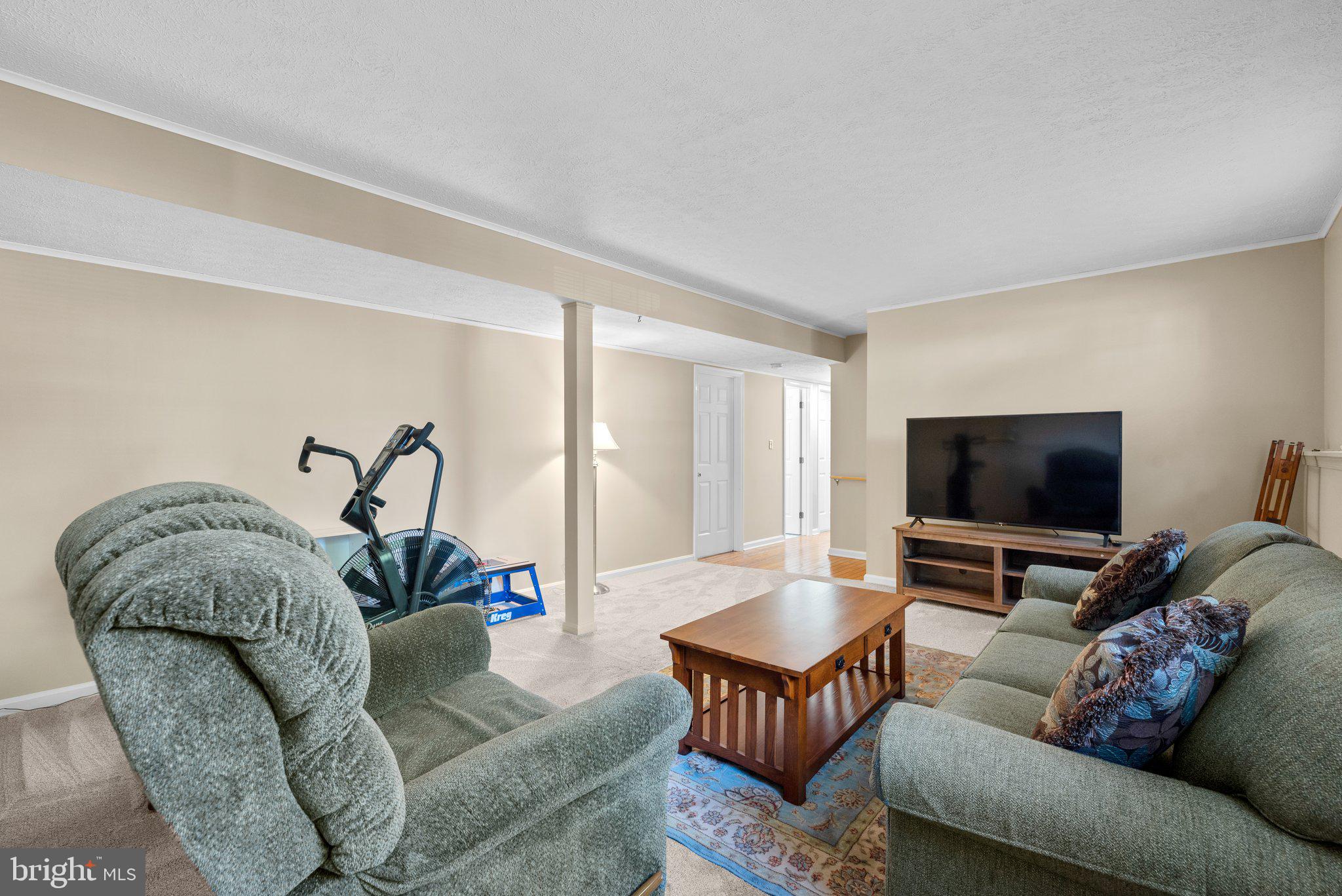 REVELL DOWNS - Residential