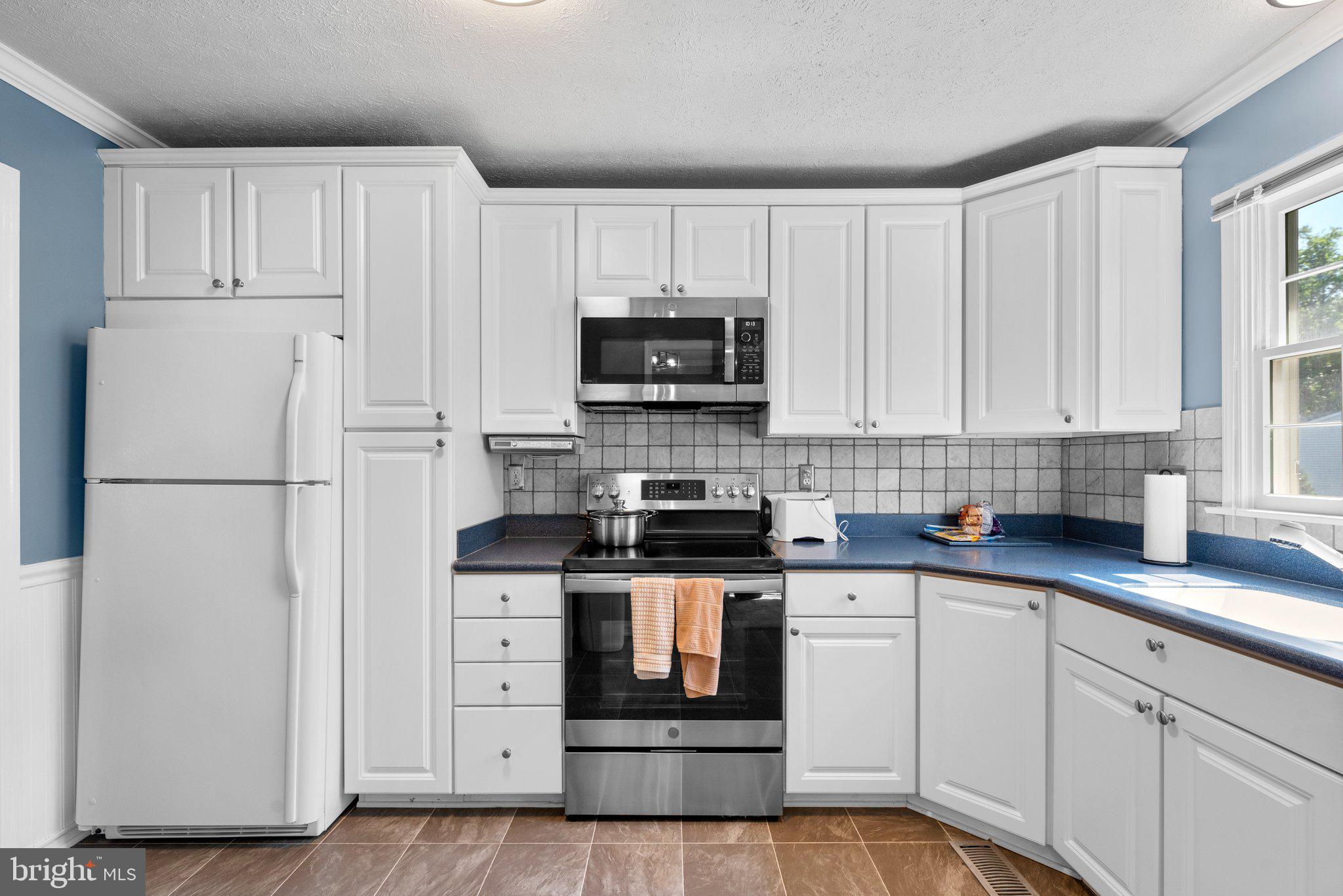 REVELL DOWNS - Residential