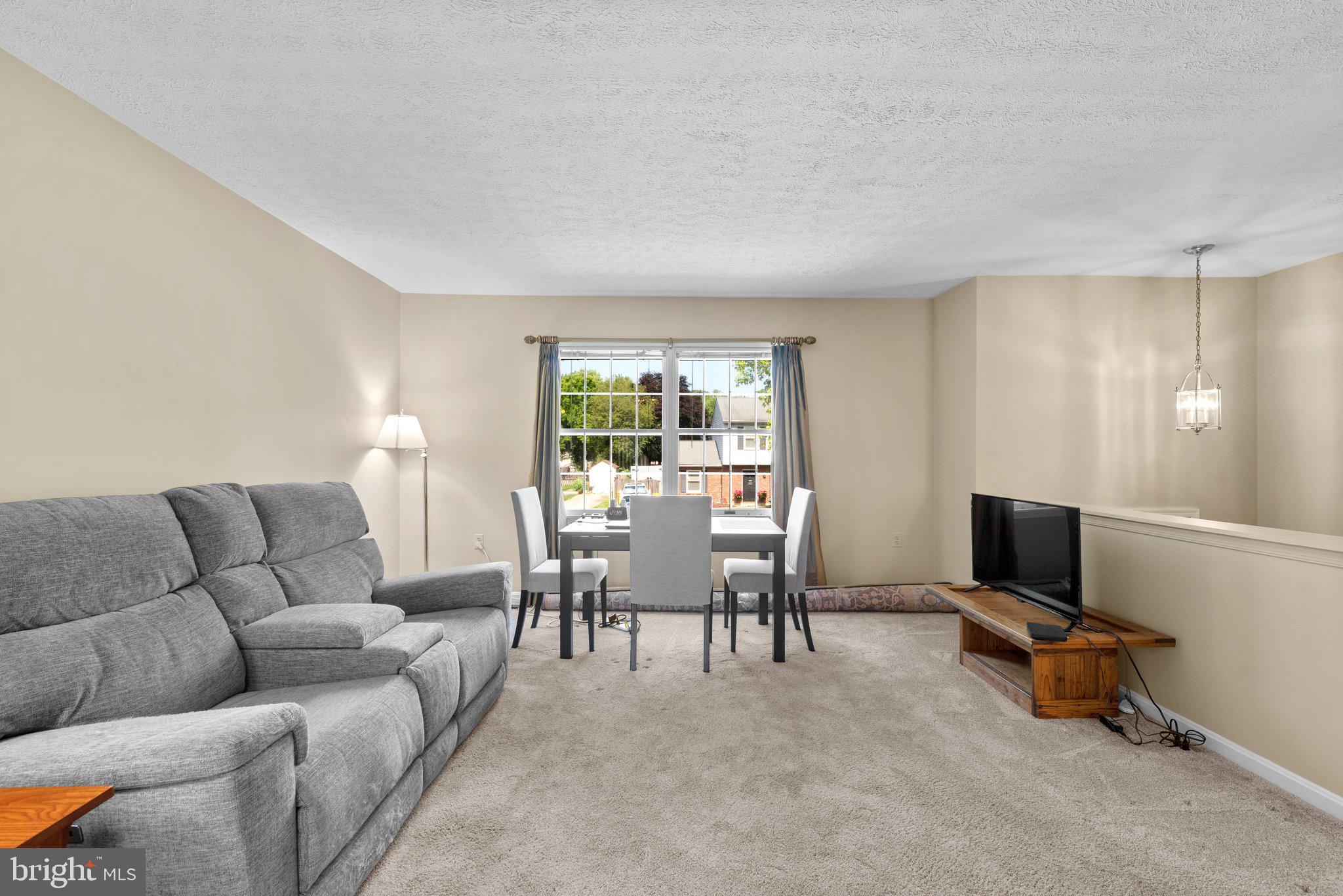 REVELL DOWNS - Residential