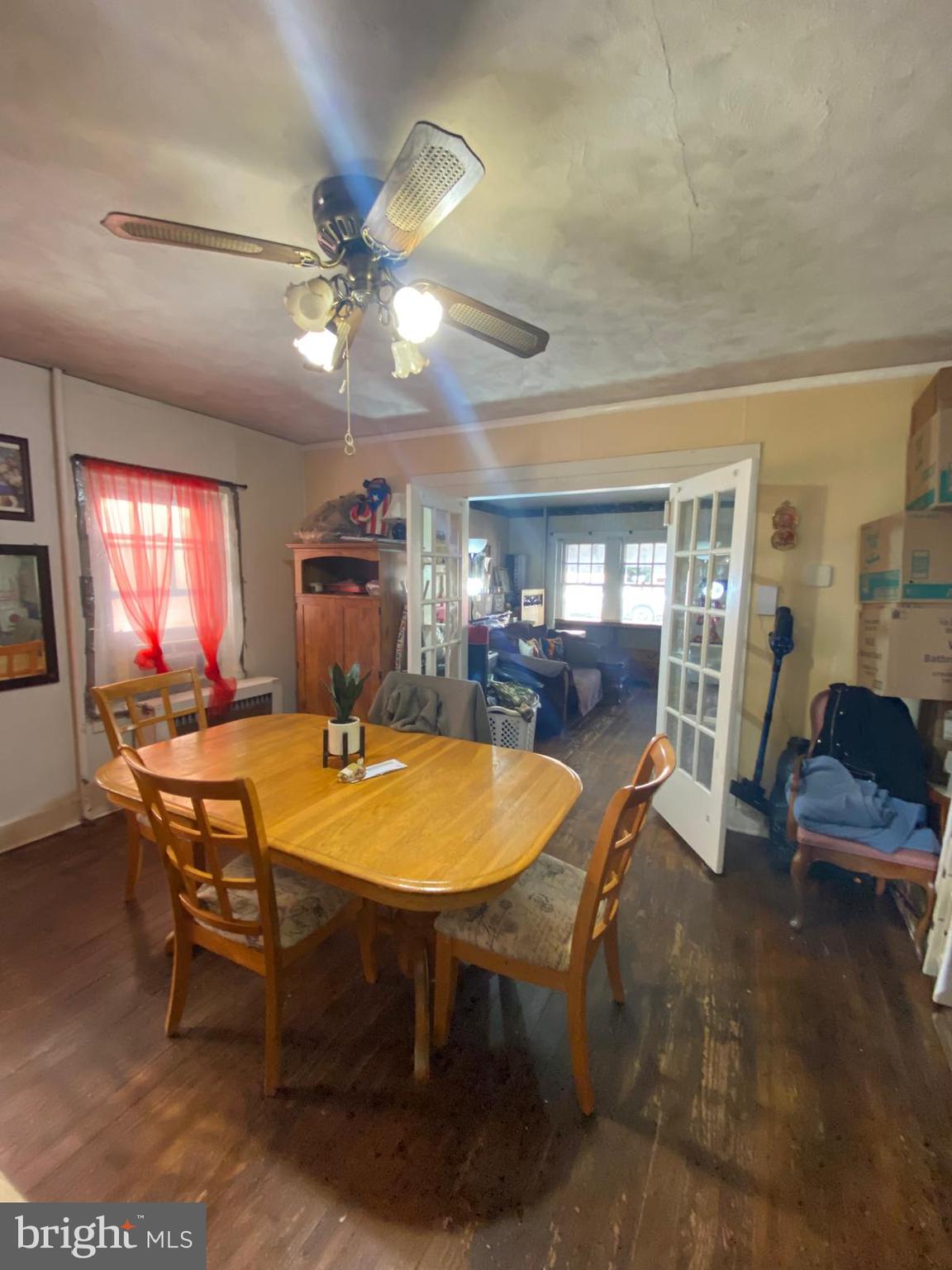 ROSEDALE - Residential