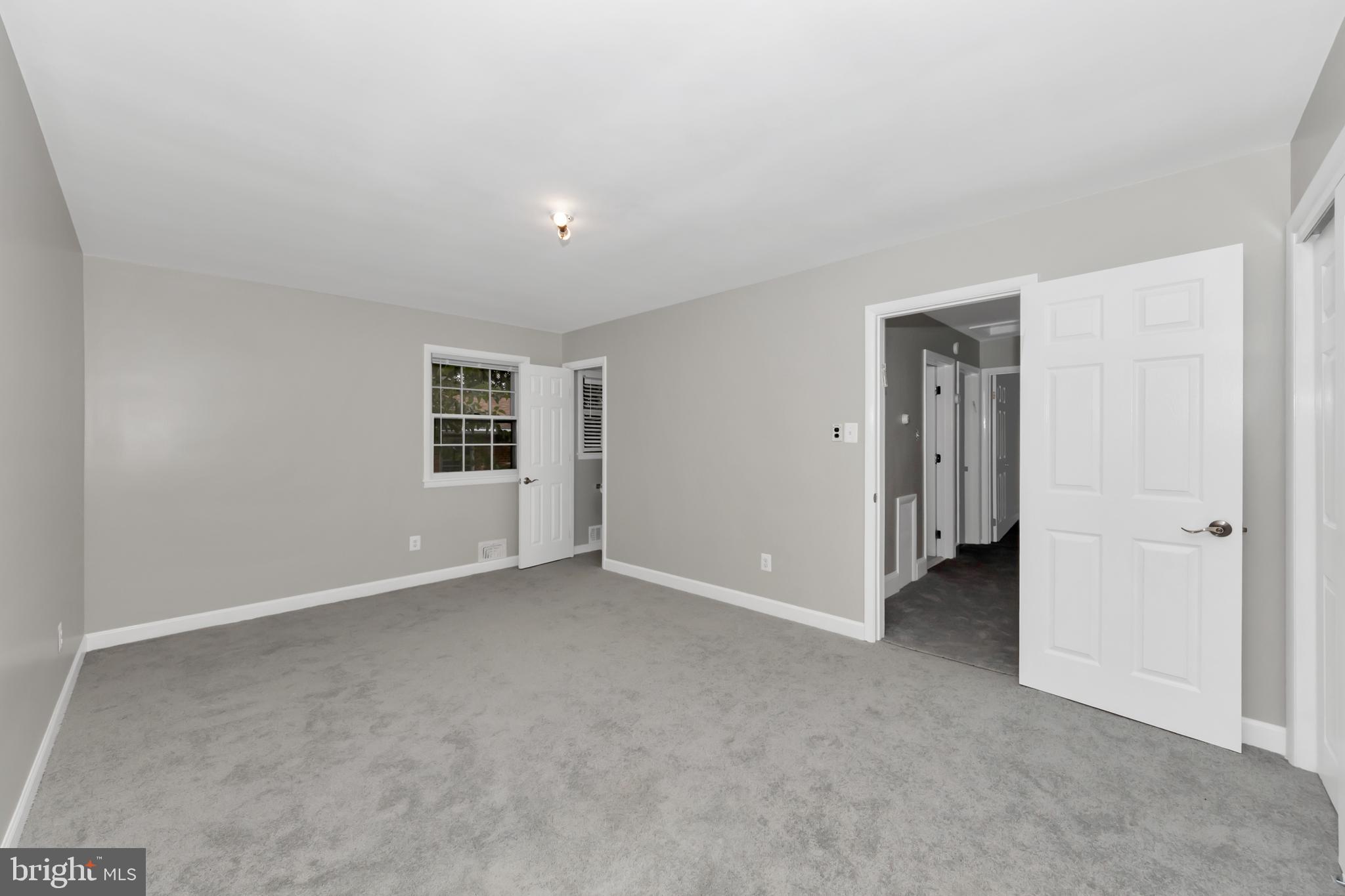 BURNT MILLS MANOR - Residential